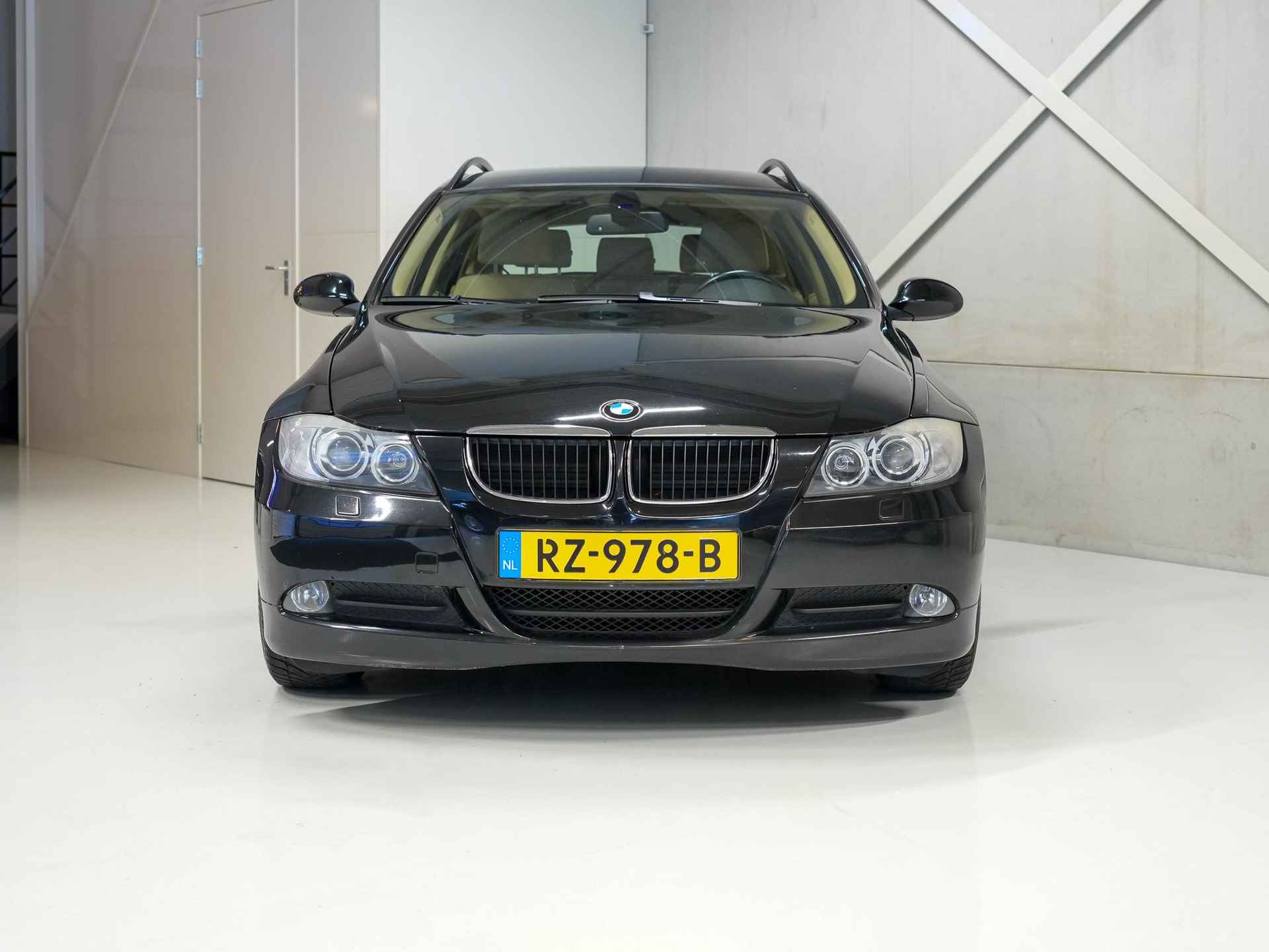 BMW 3-serie Touring 320i - 3/36