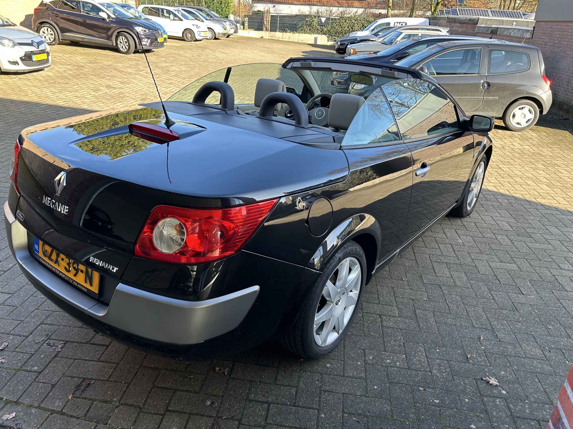 Renault Mégane Coupé-Cabriolet 2.0-16V Tech Line - 18/19