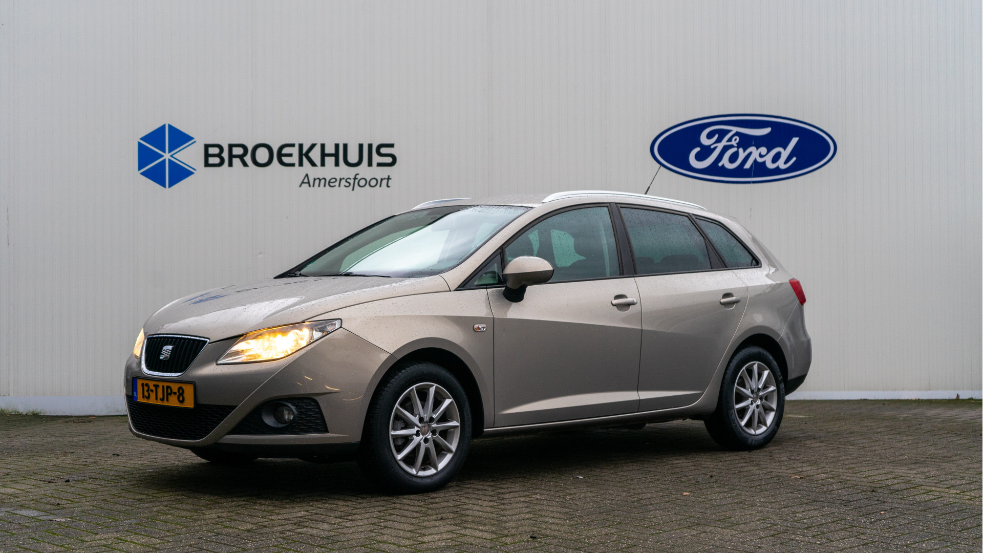 SEAT Ibiza ST 1.4 85PK Style | Van de eerste eigenaar | Airco | Lichtmetalen velgen | Cruise Control