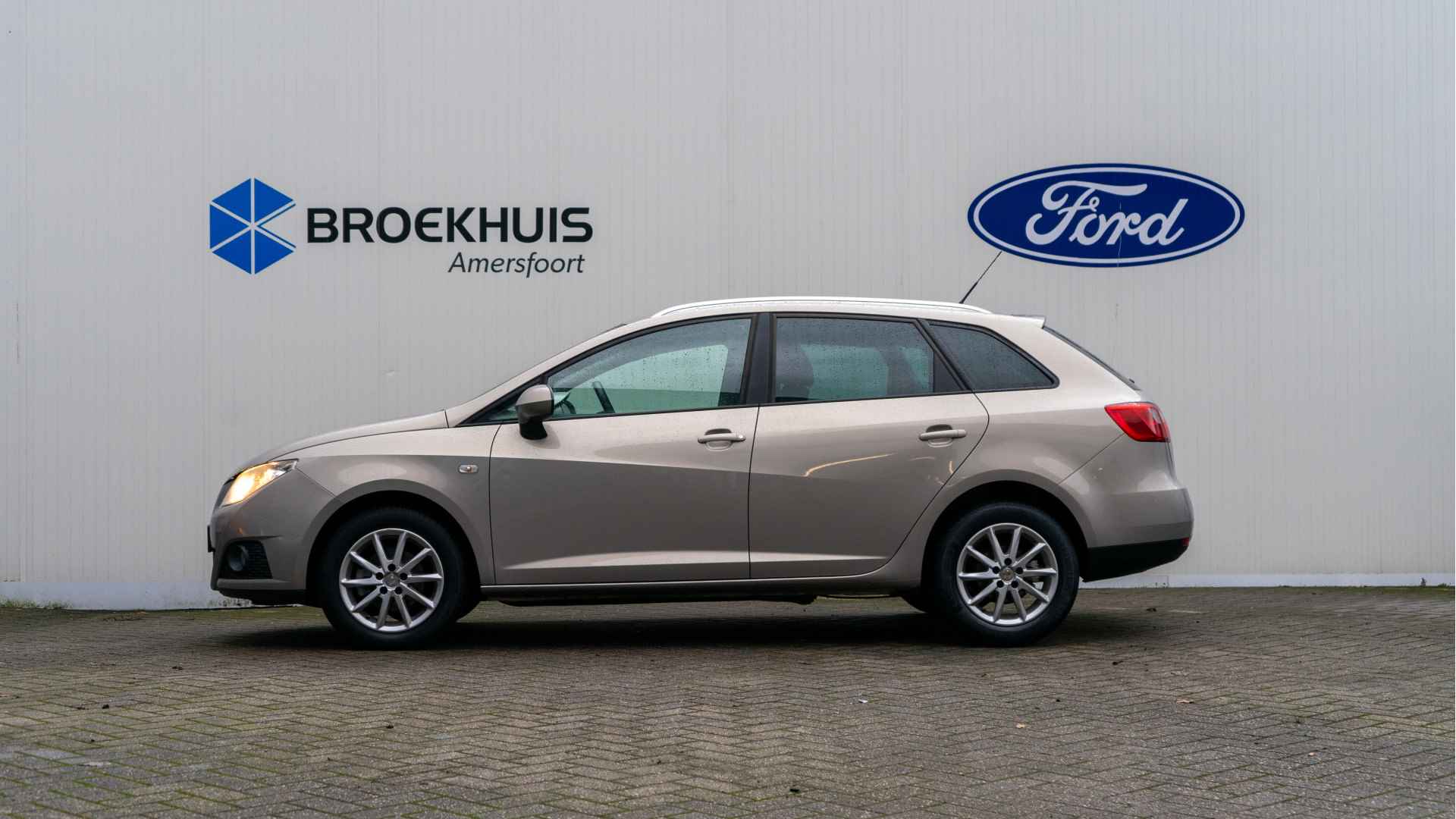 SEAT Ibiza ST 1.4 85PK Style | Van de eerste eigenaar | Airco | Lichtmetalen velgen | Cruise Control - 3/42