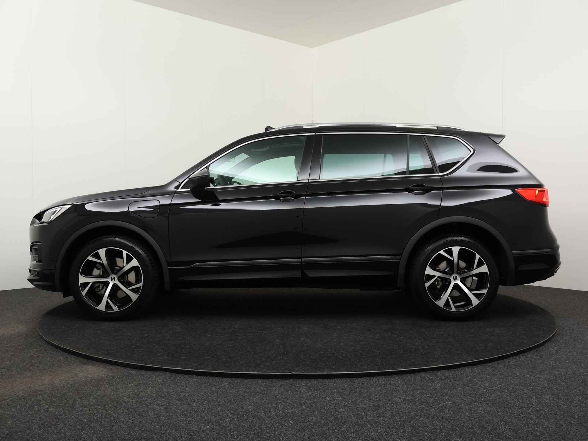 SEAT Tarraco 1.4 TSI 245 PK e-Hybrid PHEV FR | Apple CarPlay | Pano. Dak | Leder | ACC | Camera | - 4/19