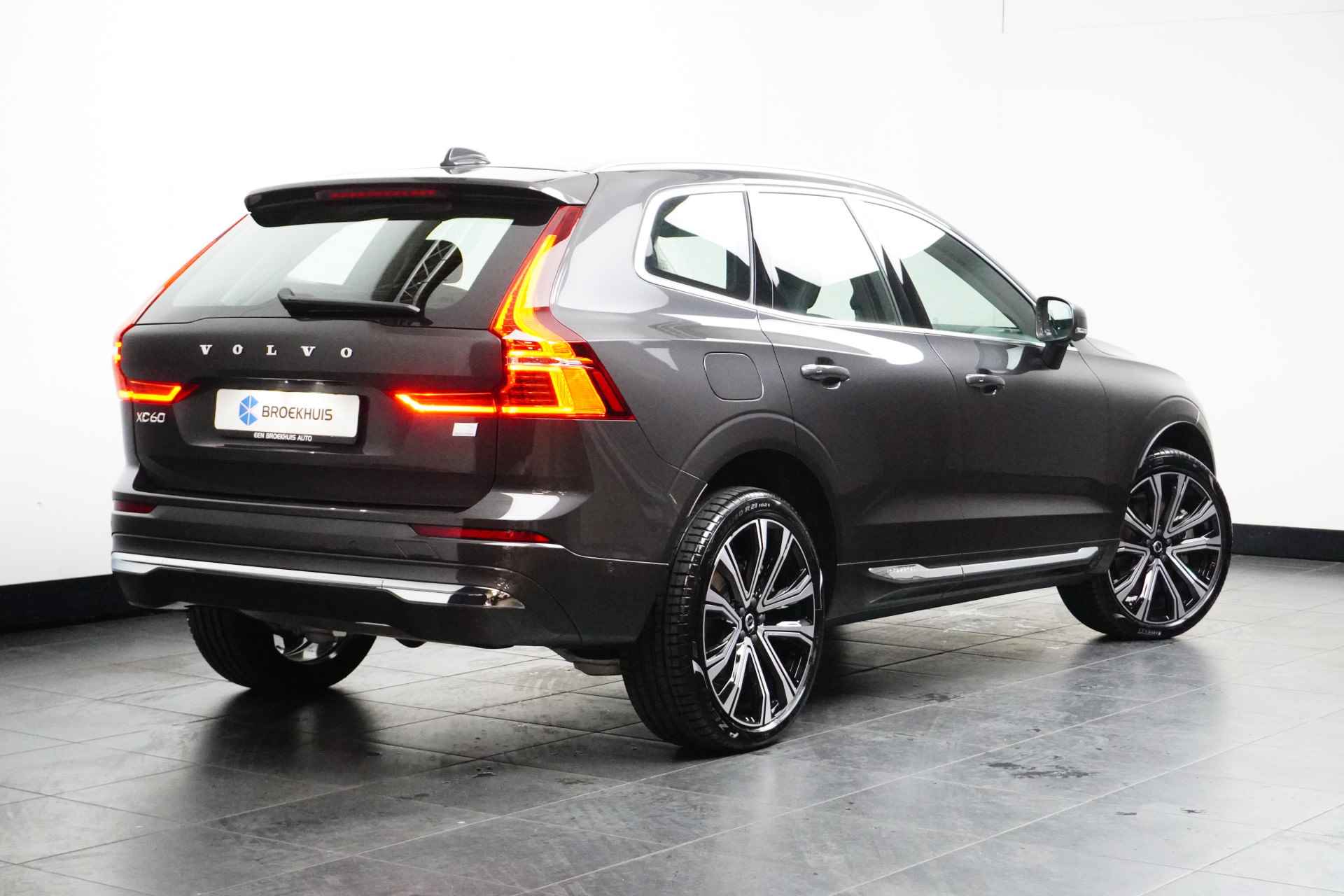 Volvo XC60 Recharge T6 AWD Ultimate Bright | 21'' | Luchtvering | 360 camera | Head-up | Panoramadak | Pilot assist | Harman Kardon | Full - 5/35