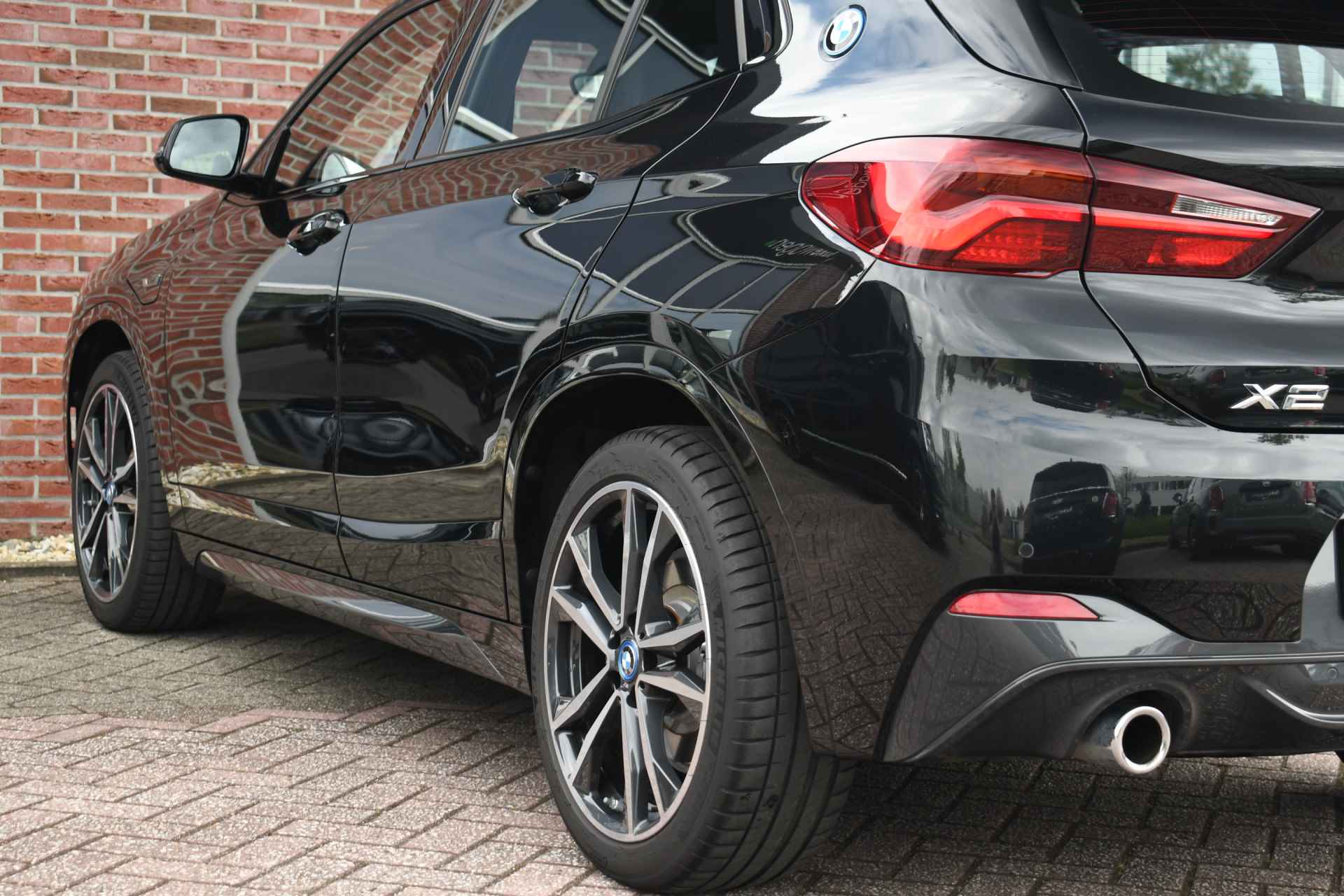 BMW X2 xDrive25e 220pk M-Sport ACC Camera El-Klep 19inch Shadowline - 52/79