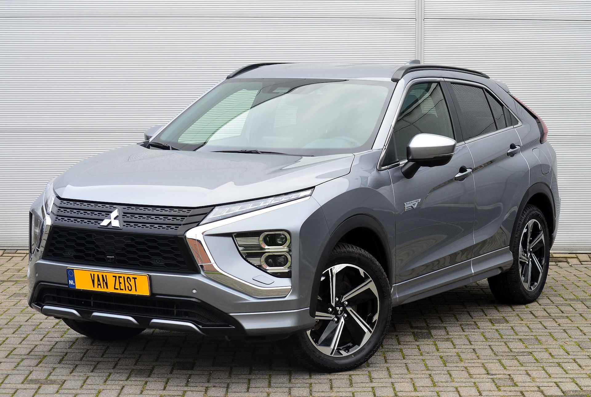 Mitsubishi Eclipse Cross PHEV 2.4 EXECUTIVE 4WD | PLUG IN HYBRID | ALL SEASON BANDEN | ADAPTIEF CRUISE | FABRIEKGARANTIE TOT 21-12-2031* | ALL-IN RIJKLAARPRIJS - 5/50