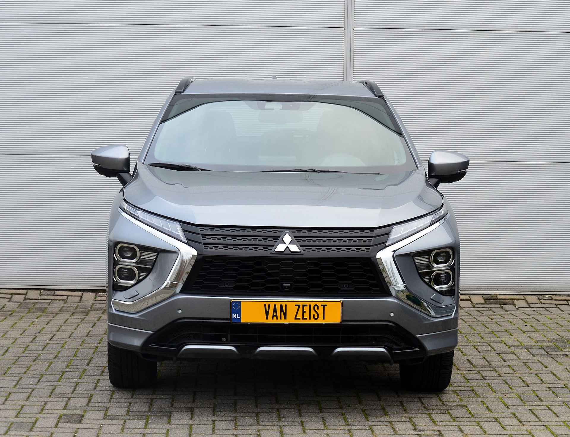 Mitsubishi Eclipse Cross PHEV 2.4 EXECUTIVE 4WD | PLUG IN HYBRID | ALL SEASON BANDEN | ADAPTIEF CRUISE | FABRIEKGARANTIE TOT 21-12-2031* | ALL-IN RIJKLAARPRIJS - 15/50