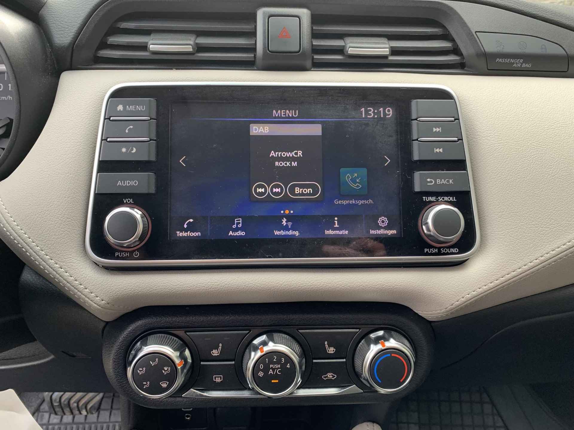 Nissan Micra 1.0 IG-T N-Design Aut. | Navigatie via carplay | Airconditiong | Stoelverwarming | Cruise Control | PDC | LMV 16inch - 14/21