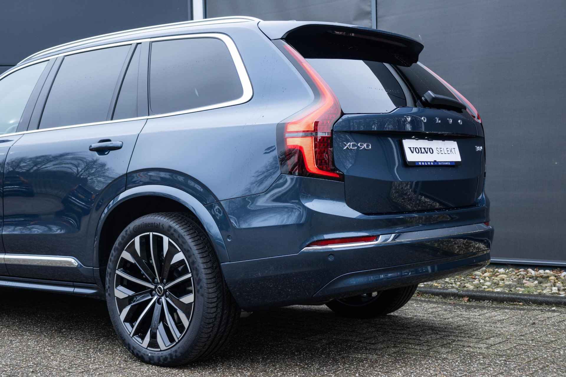 Volvo XC90 T8 Automaat Plug-in hybrid AWD Ultra Bright | Long Range| Luchtvering|Nappa leder | Head up Display| Interieur Voorverwarming| Electrisch bedienbare Voorstoelen| Premium Audio by Bowers en Wilkins. - 10/50