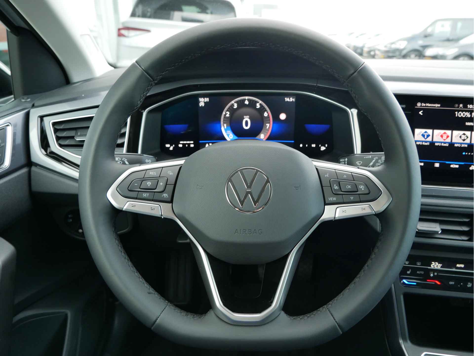 Volkswagen Taigo 1.0 TSI Style | Keyless | Navi | Camera | Matrix LED | - 18/36