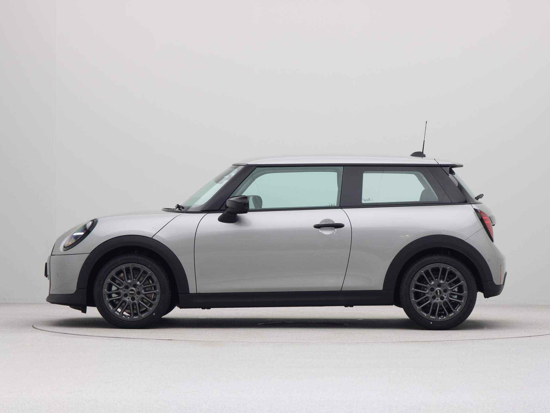 MINI Cooper C Essential - 13/22