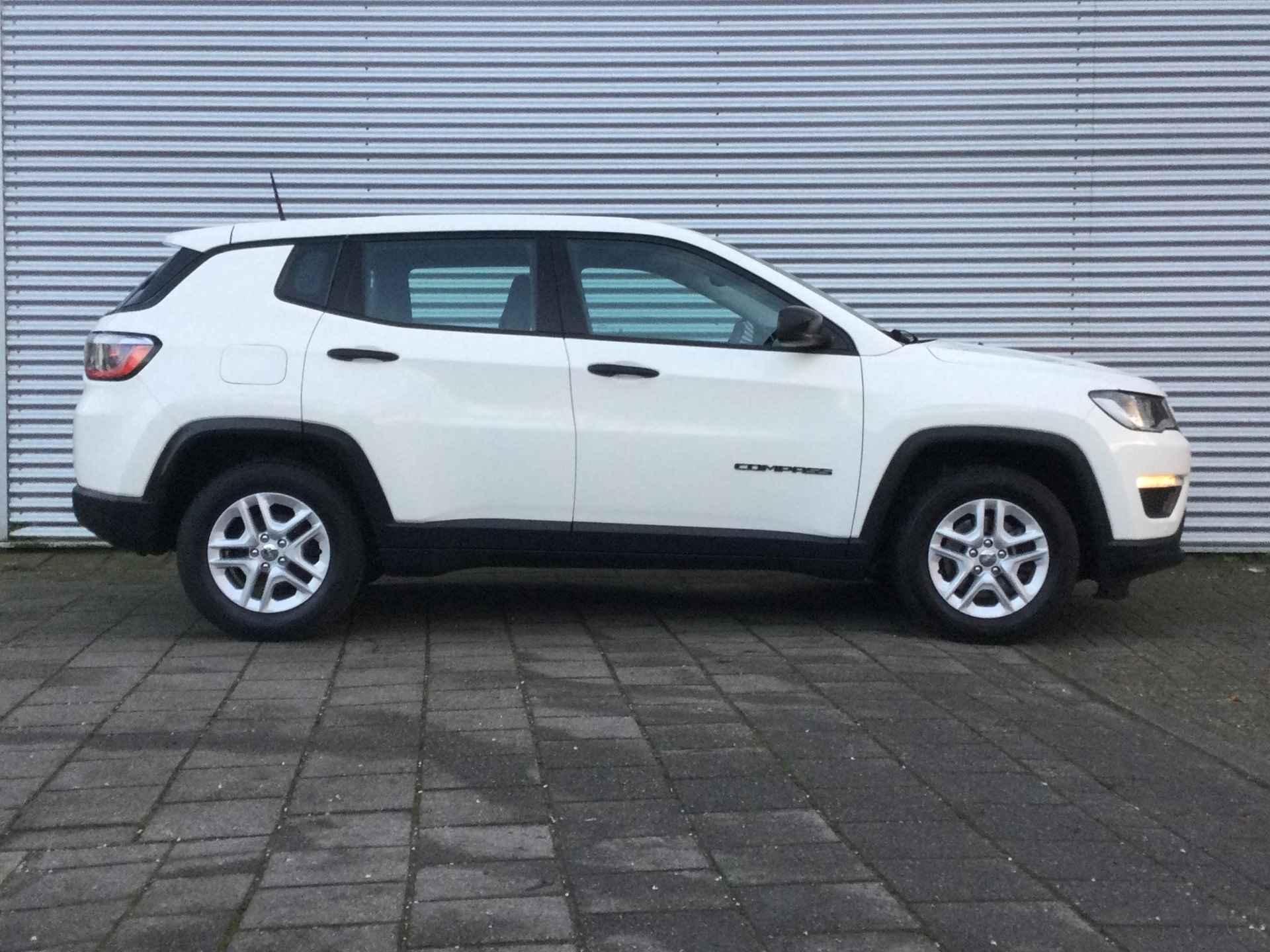 Jeep Compass 1.4 MultiAir Sport | PDC | Cruise | Airco | - 5/23