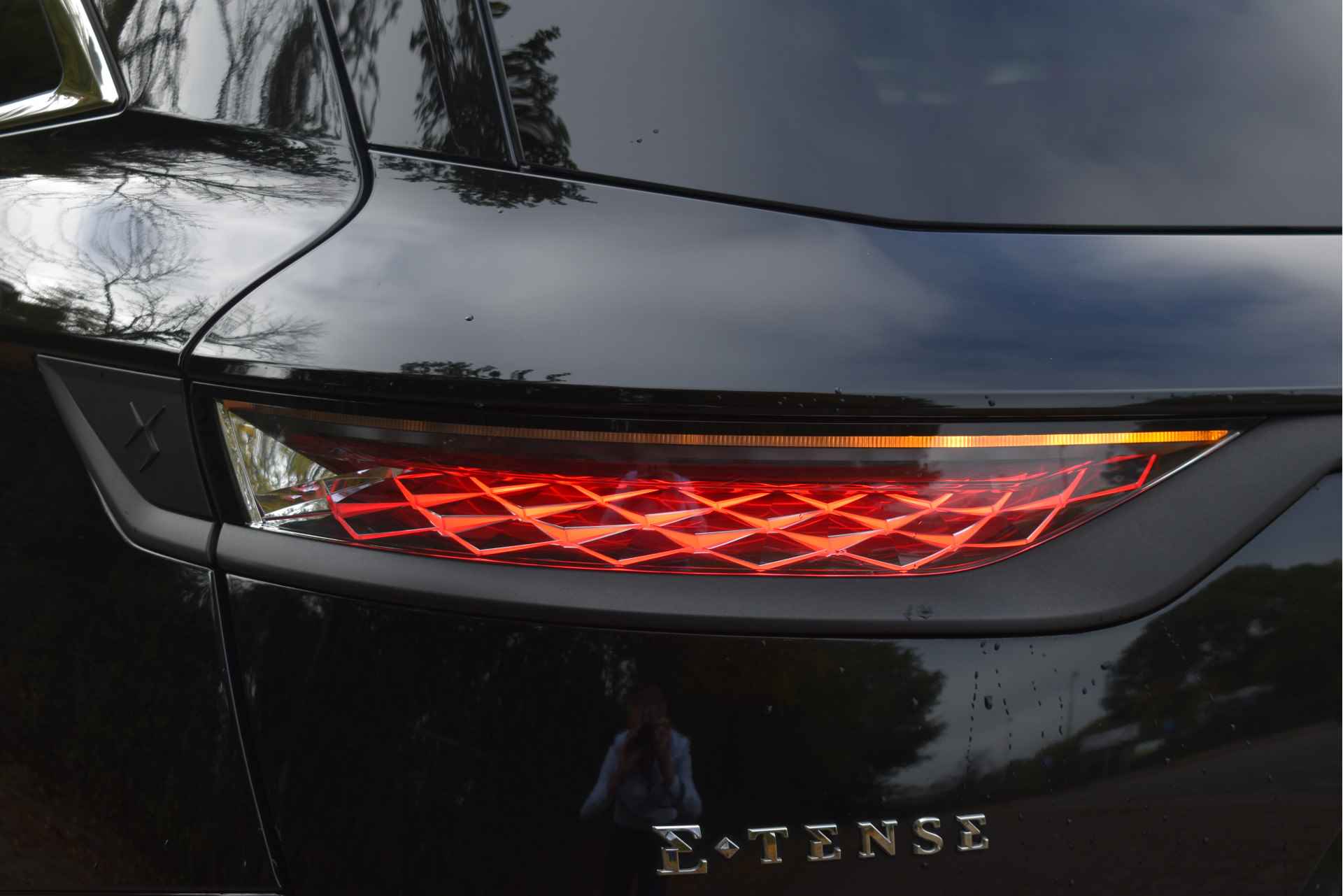 DS 7 Crossback E-Tense Performance Line 225 PK | Open dak | Camera | Carplay | Adapt.cc | Trekhaak | Full LED | Z+W banden - 26/68