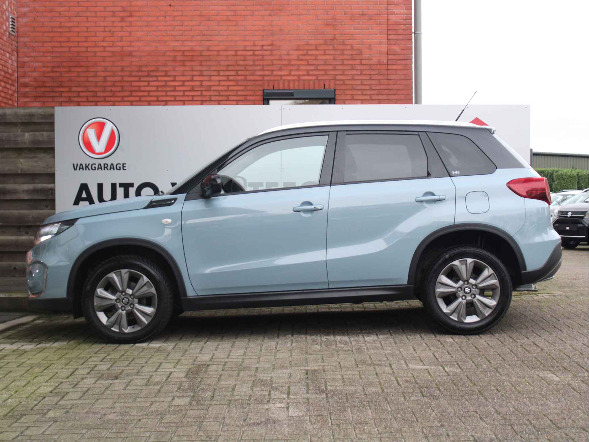 Suzuki Vitara 1.4 Boosterjet Select Automaat 1500KG trekgewicht! Achteruitrijcamera, Bluetooth, Climate Control, Adaptieve Cruise Control - 12/37