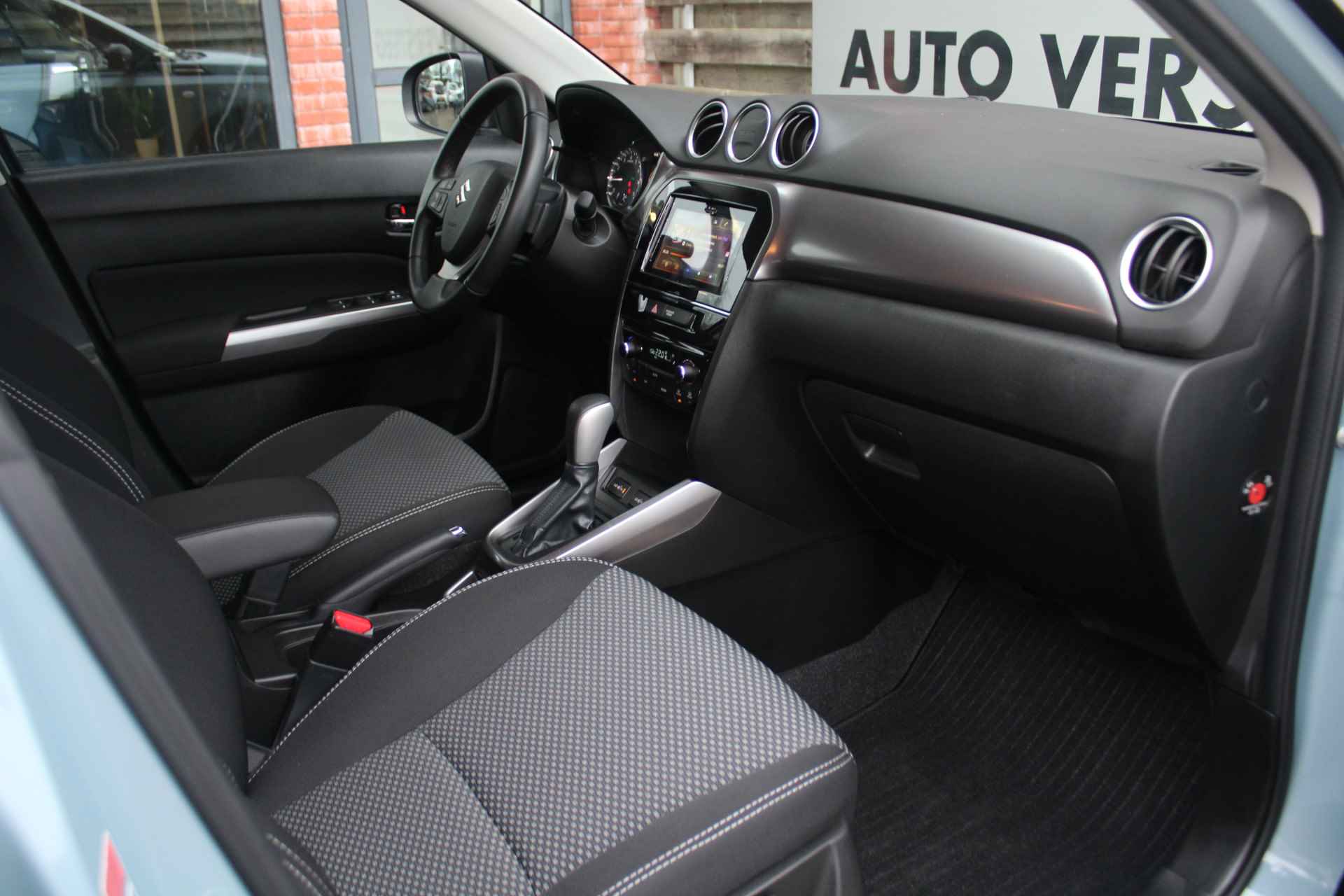 Suzuki Vitara 1.4 Boosterjet Select Automaat 1500KG trekgewicht! Achteruitrijcamera, Bluetooth, Climate Control, Adaptieve Cruise Control - 19/37