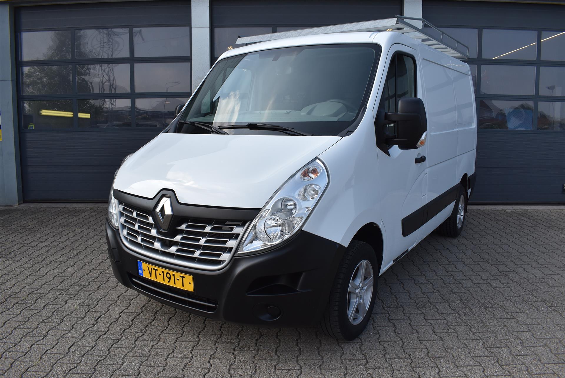 RENAULT Master GB 2.3 dCi 125pk L1H1 T28