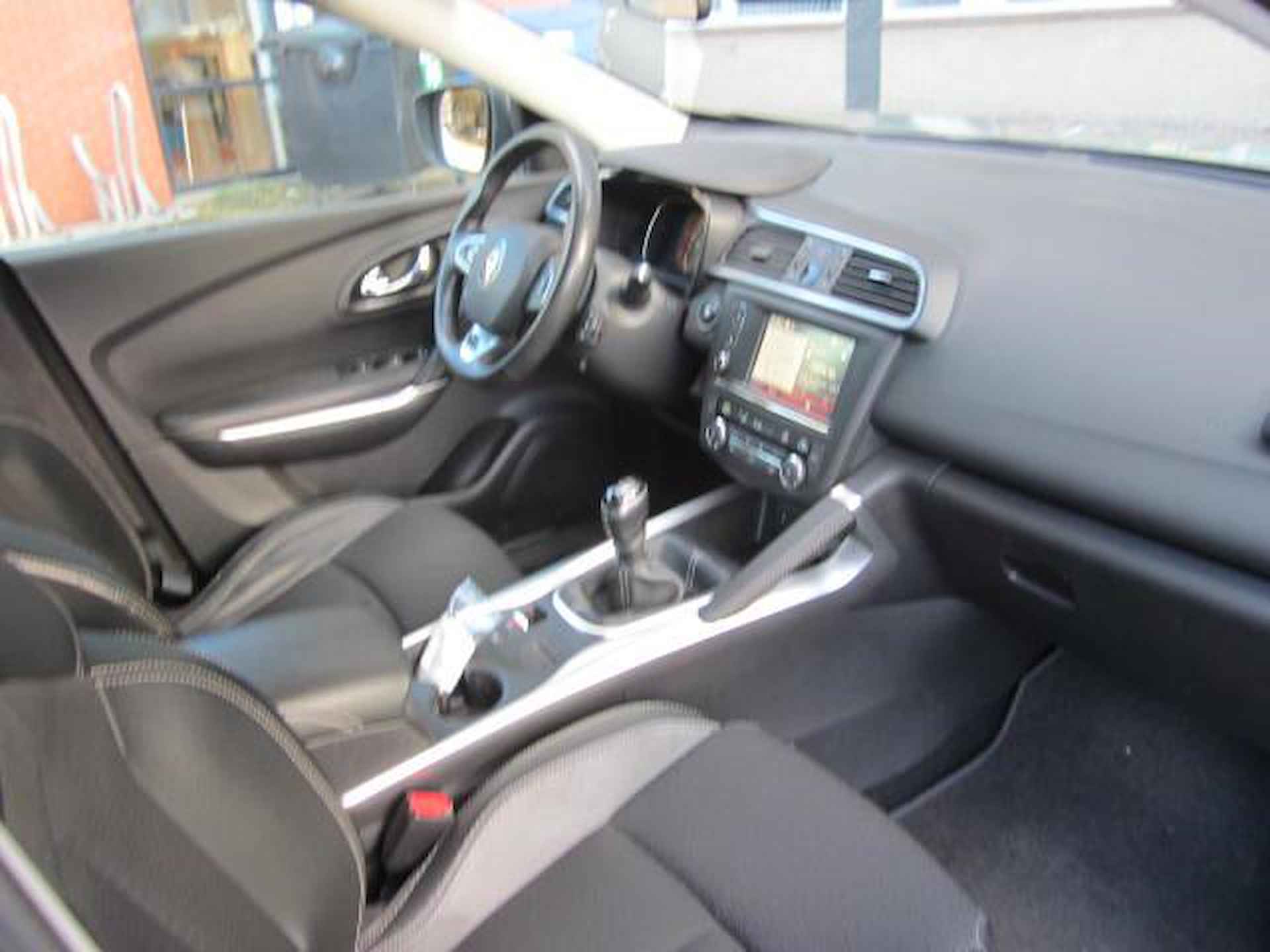 Renault Kadjar 1.2 TCe Intens - 19/23