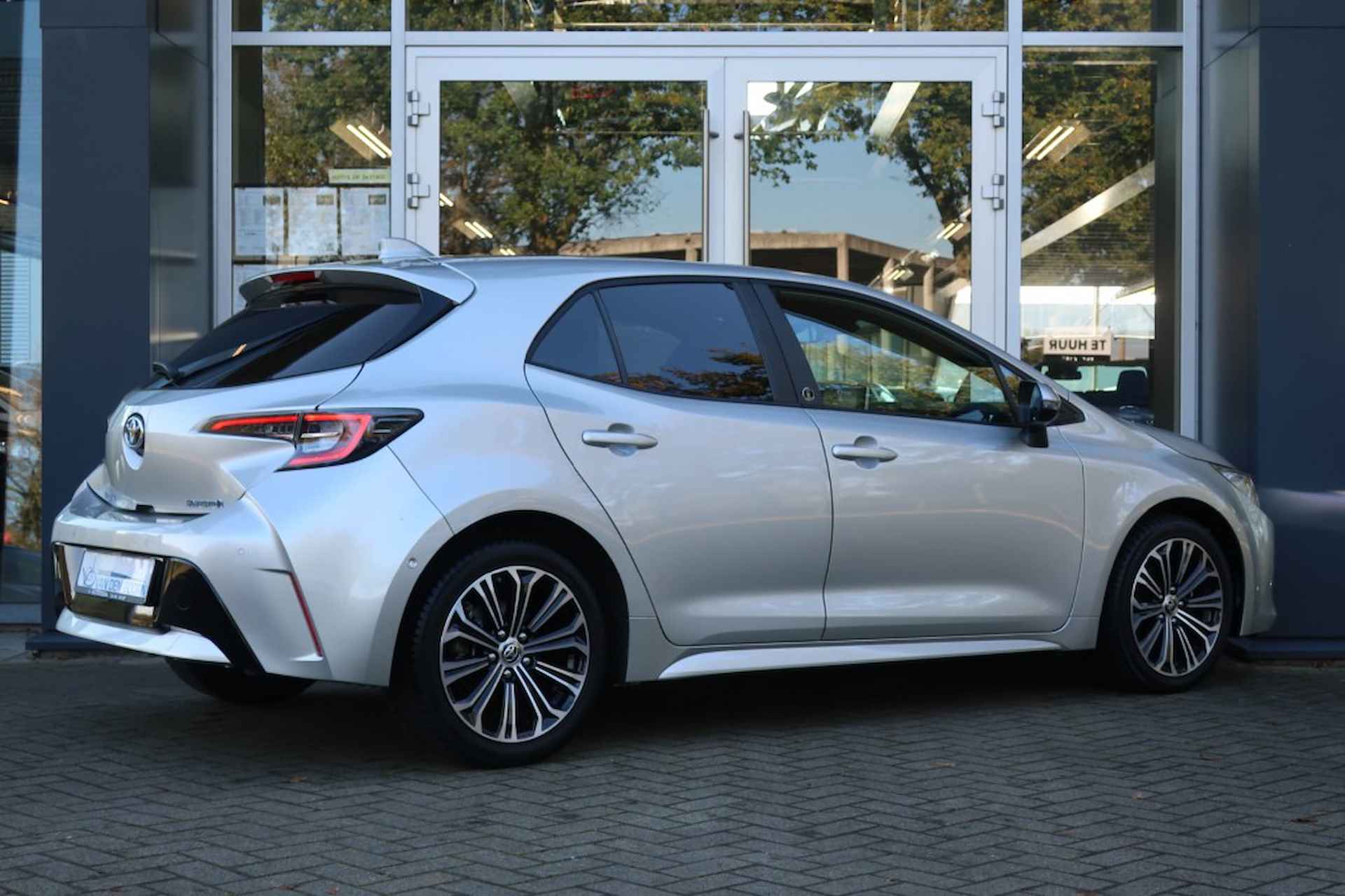 TOYOTA Corolla COROLLA HYBRID, All Season Banden, Clima, Apple Carplay/ Android - 4/33