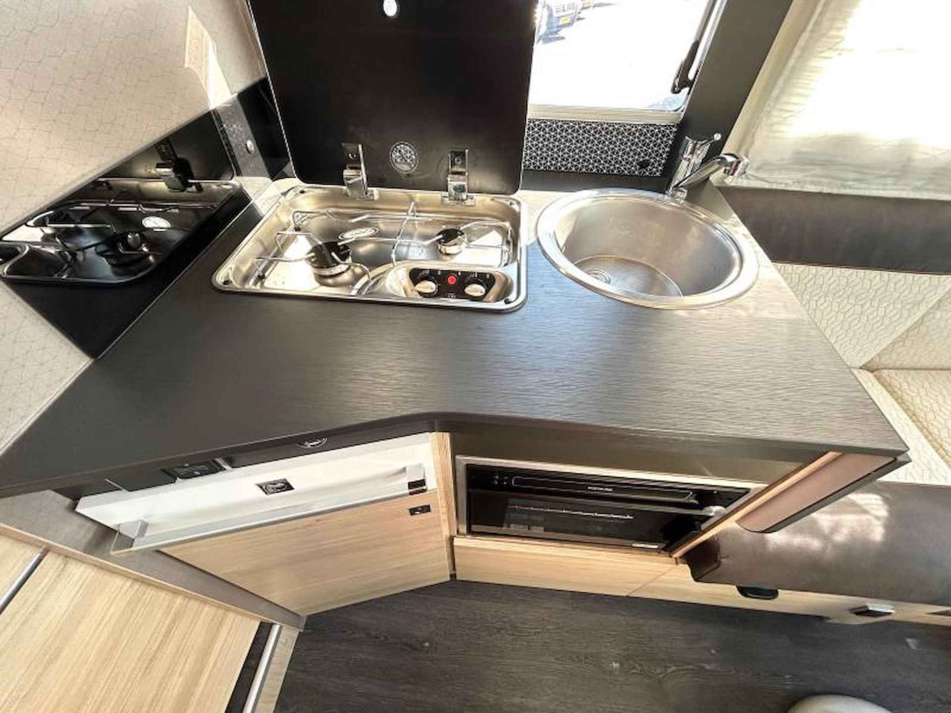 Chausson Titanium VIP 777 GA enkele-bedden/automaat - 18/25