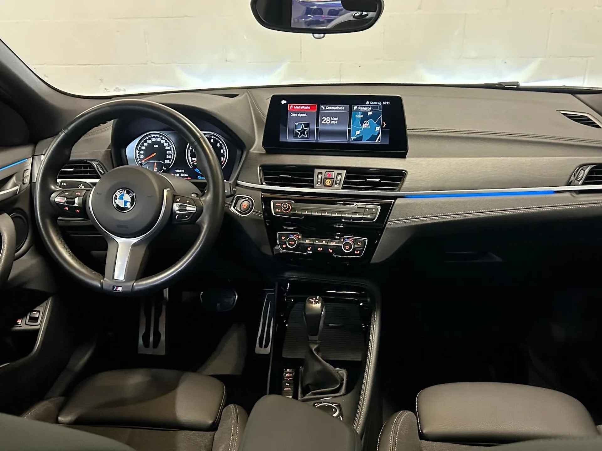 BMW X2 xDrive25e High Exec. M-Sport - Panorama - Memory - Adaptief - 14/26
