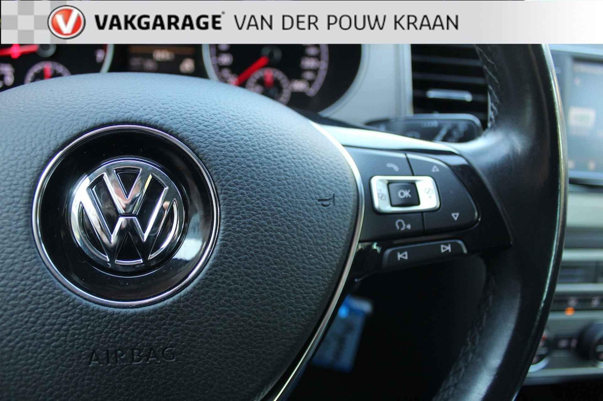 Volkswagen Golf Sportsvan 1.0 TSI Connected Series Trekhaak / Climate Control - 17/35