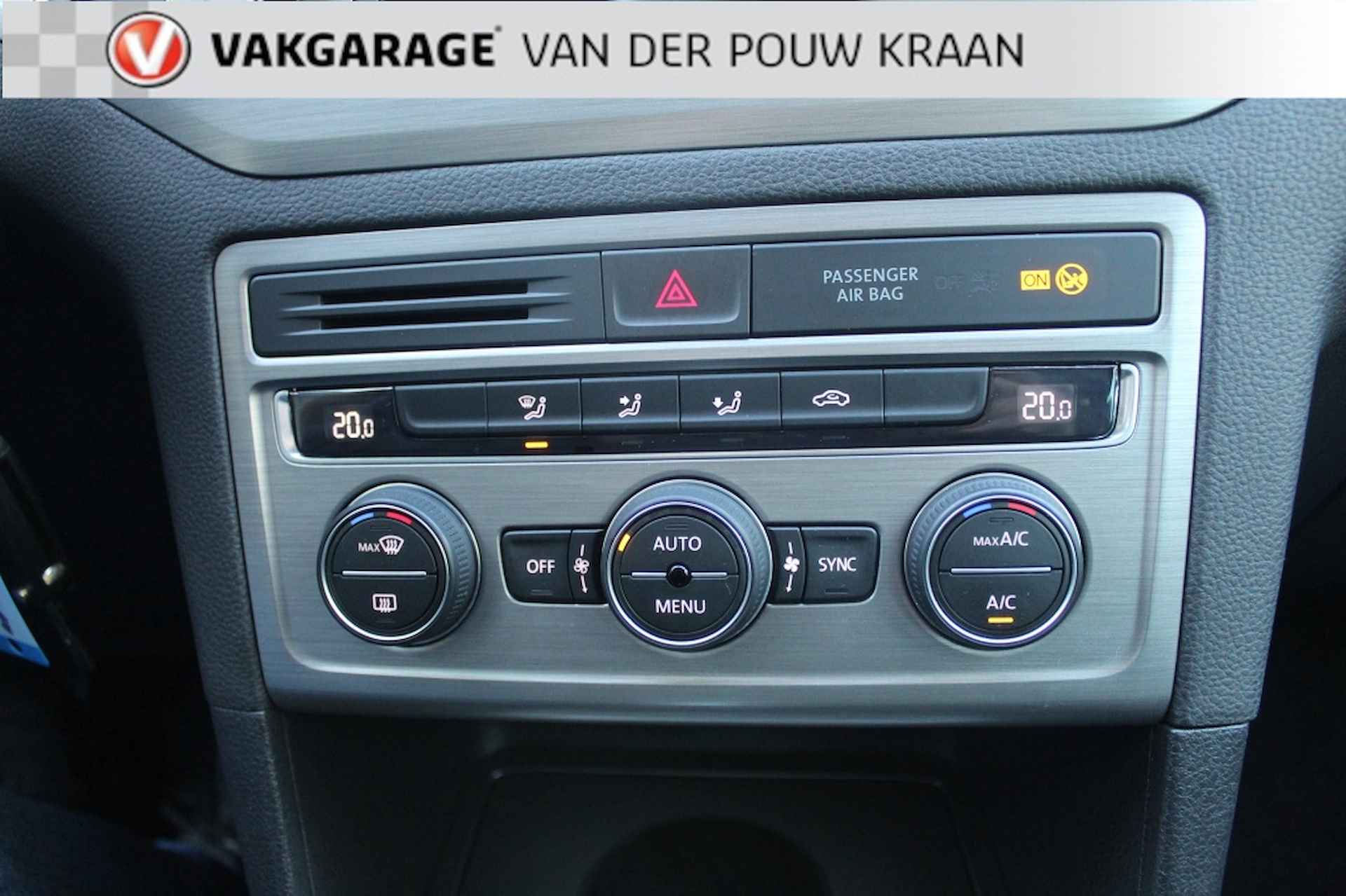 Volkswagen Golf Sportsvan 1.0 TSI Connected Series Trekhaak / Climate Control - 19/35