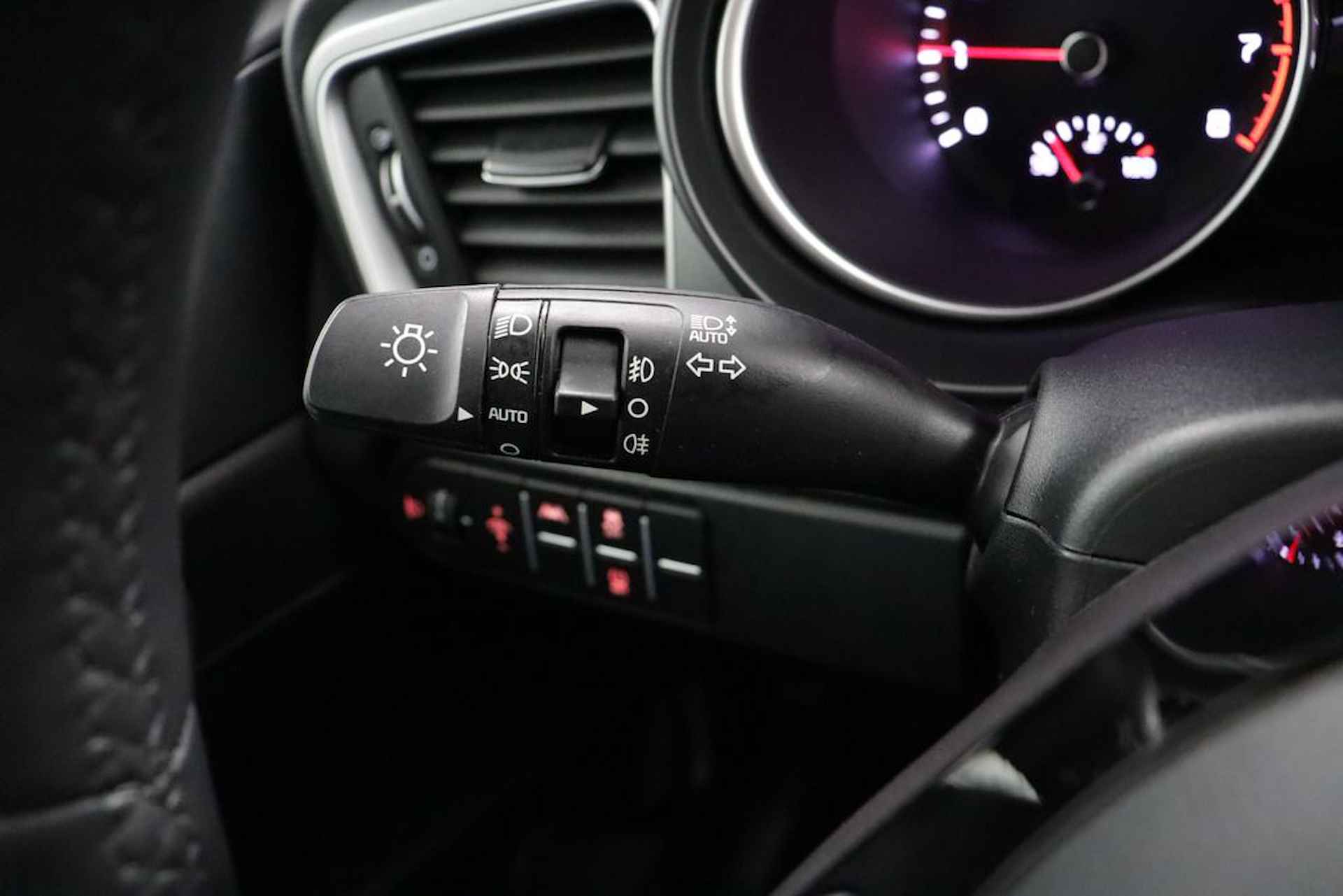 Kia Ceed Sportswagon 1.0 T-GDi DynamicLine - Navigatie - Cruise Control - Climate Control - Apple CarPlay / Android Auto - LED - Fabrieksgarantie tot 03-2030 - 22/53