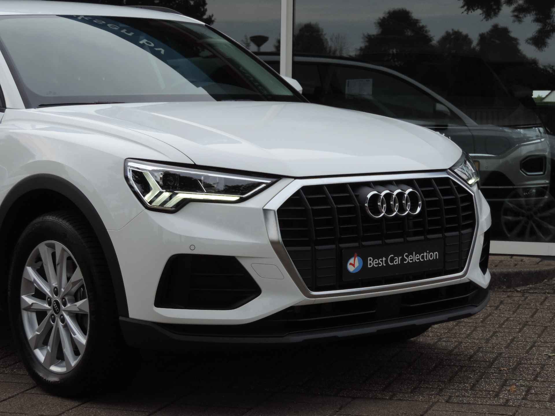 Audi Q3 45 TFSI e PHEV S-tronic - Memory | ACC | Camera | Parkeer pakket | Led | Virtual | Elektr. klep - 12/52