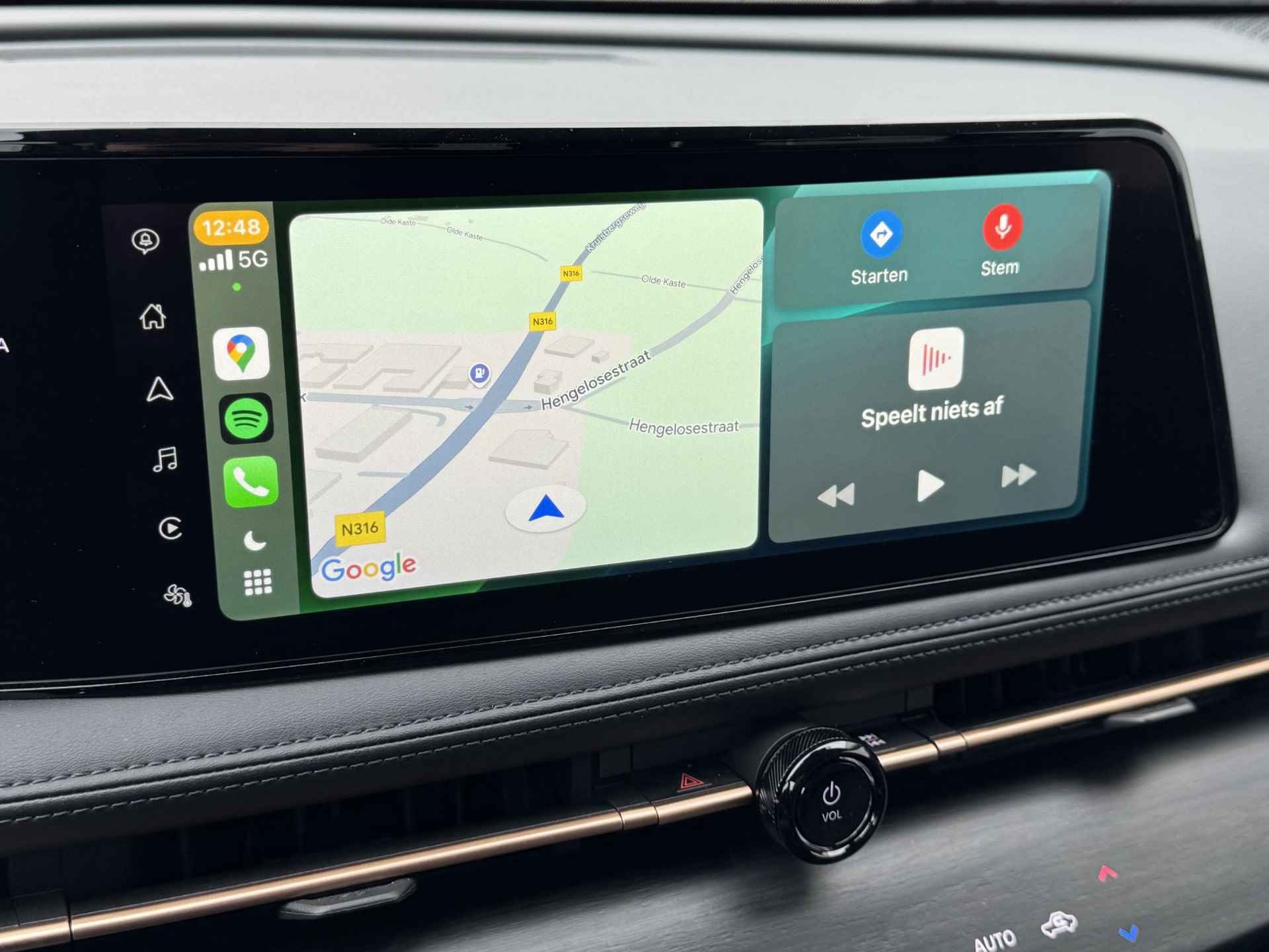 Nissan Ariya Advance 66 kWh / Apple Carplay/Android Auto / Navigatie / Stoel- en Stuurverwarming / 360 graden camera /  Elektrische achterklep - 5/44