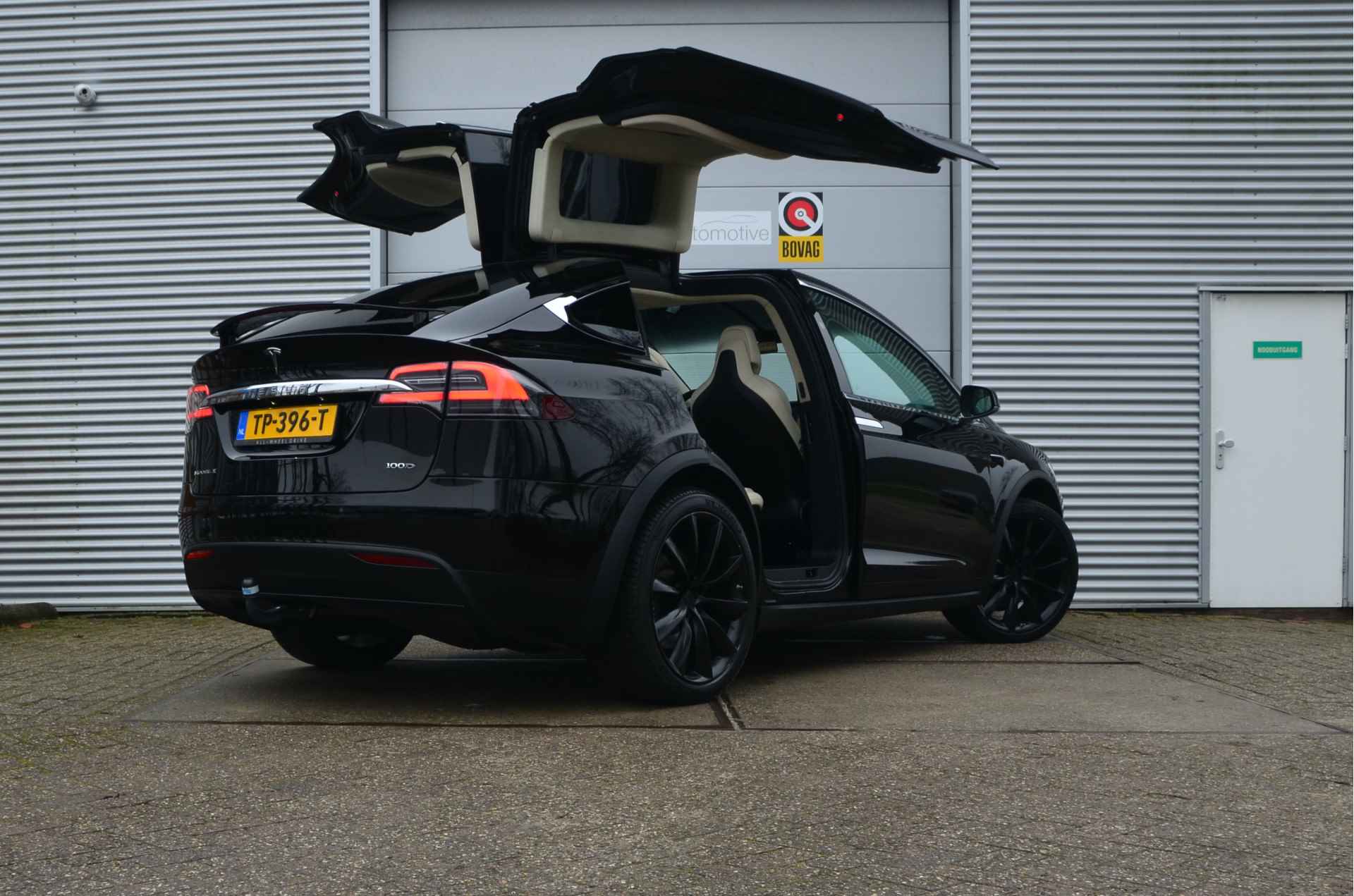 Tesla Model X 100D 6p. Enhanced AutoPilot2.5 - 9/37