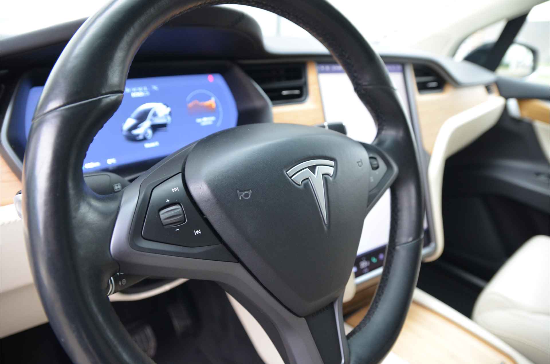 Tesla Model X 100D 6p. Enhanced AutoPilot2.5 - 17/37