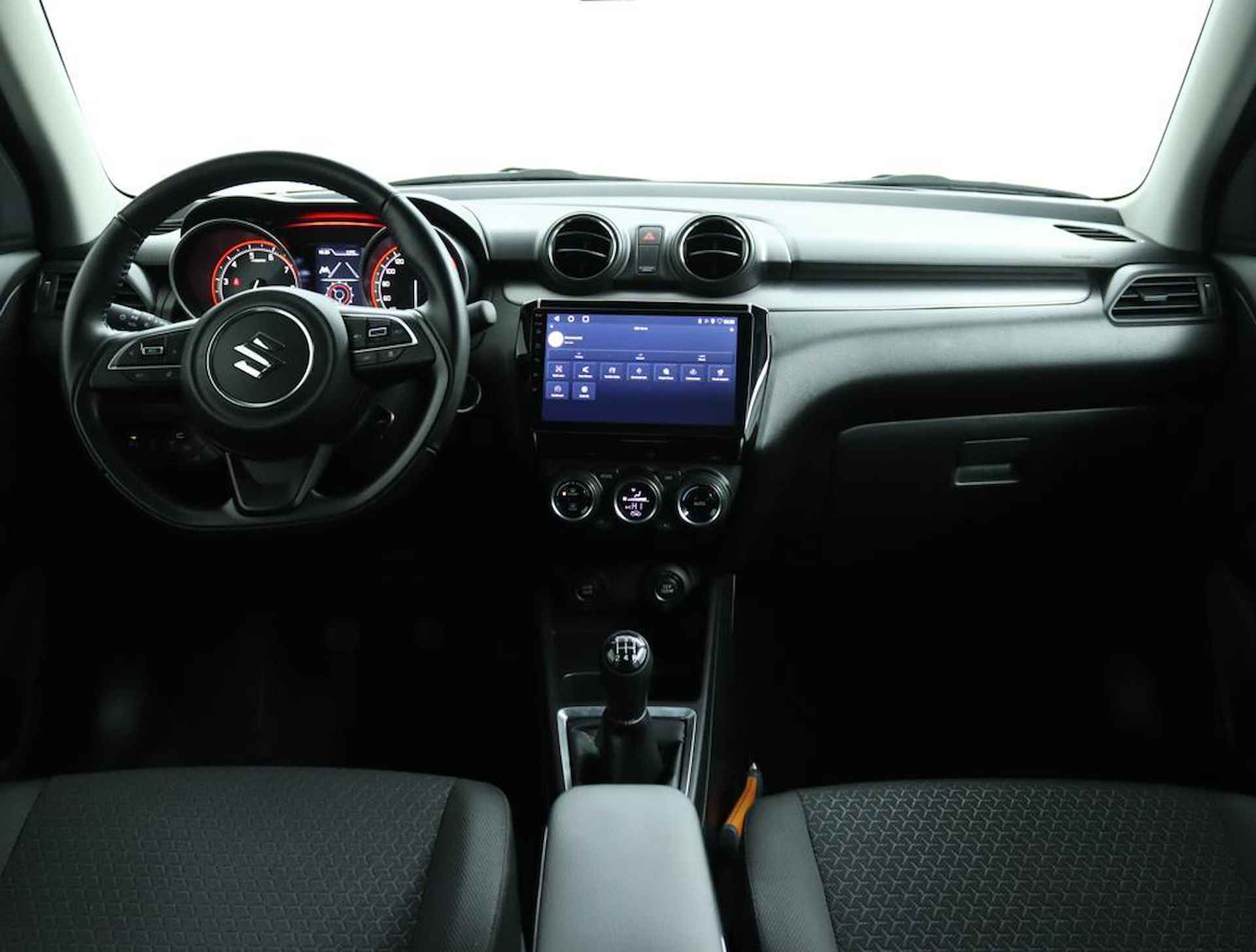 Suzuki Swift 1.2 AllGrip Style Smart Hybrid | Navigatie | Parkeersensoren voor+achter | Climate Control | Camera achter | - 4/51