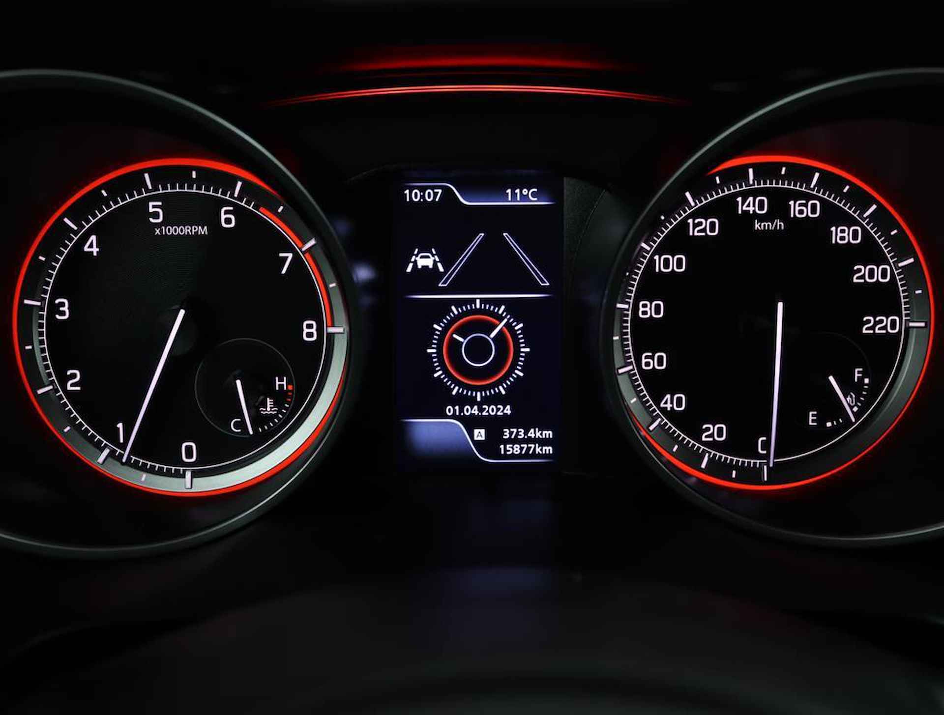 Suzuki Swift 1.2 AllGrip Style Smart Hybrid | Navigatie | Parkeersensoren voor+achter | Climate Control | Camera achter | - 6/51