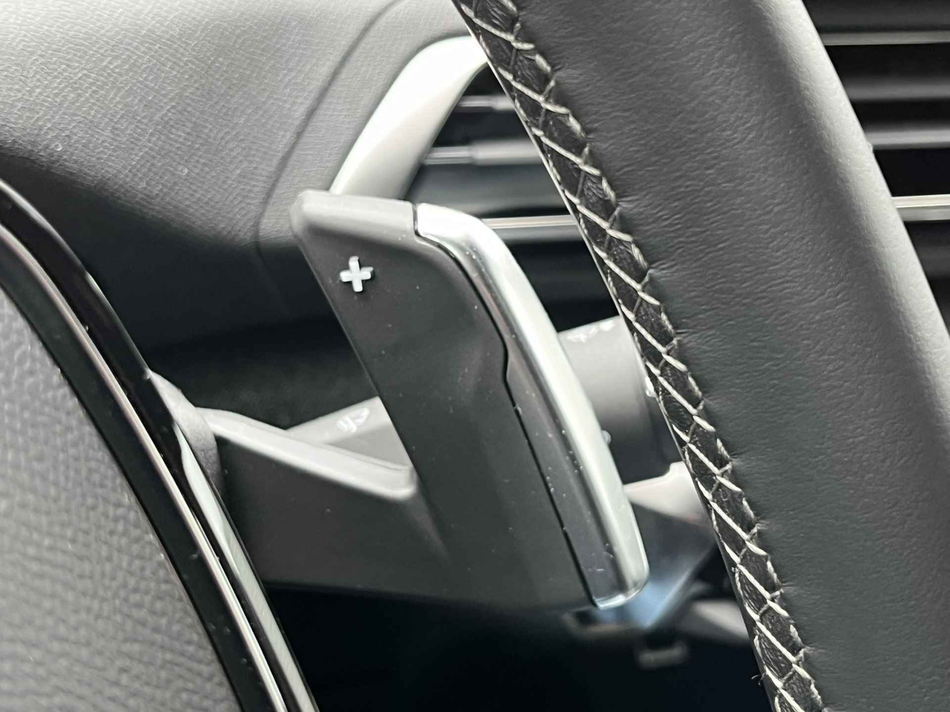 Peugeot 5008 1.2 130PK Allure | Elek.Klep | Camera | 7 Persoons | Navigatie | Carplay | Parkeersensoren | Keyless | Getint glas | Cruise | Clima | Bluetooth | - 18/44