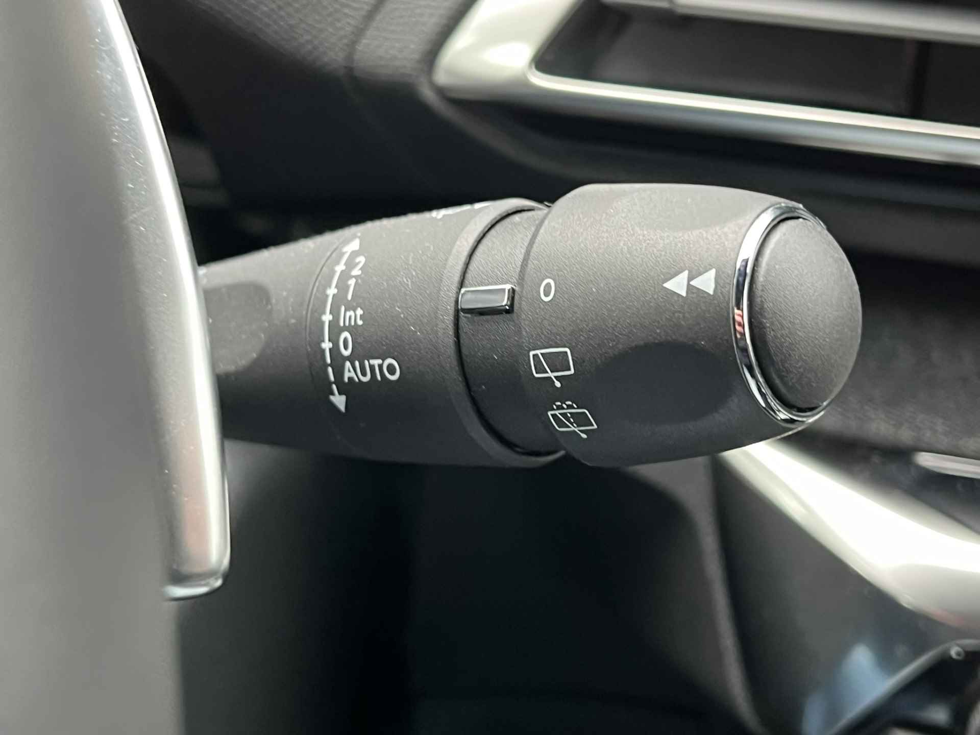 Peugeot 5008 *1.2 130PK Allure | Elek.Klep | Camera | 7 Persoons | Navigatie | Carplay | Parkeersensoren | Keyless | Getint glas | Cruise | Clima | Bluetooth | - 19/44