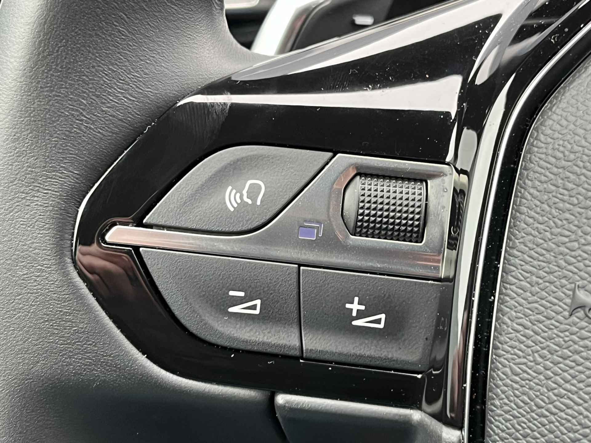 Peugeot 5008 *1.2 130PK Allure | Elek.Klep | Camera | 7 Persoons | Navigatie | Carplay | Parkeersensoren | Keyless | Getint glas | Cruise | Clima | Bluetooth | - 20/44