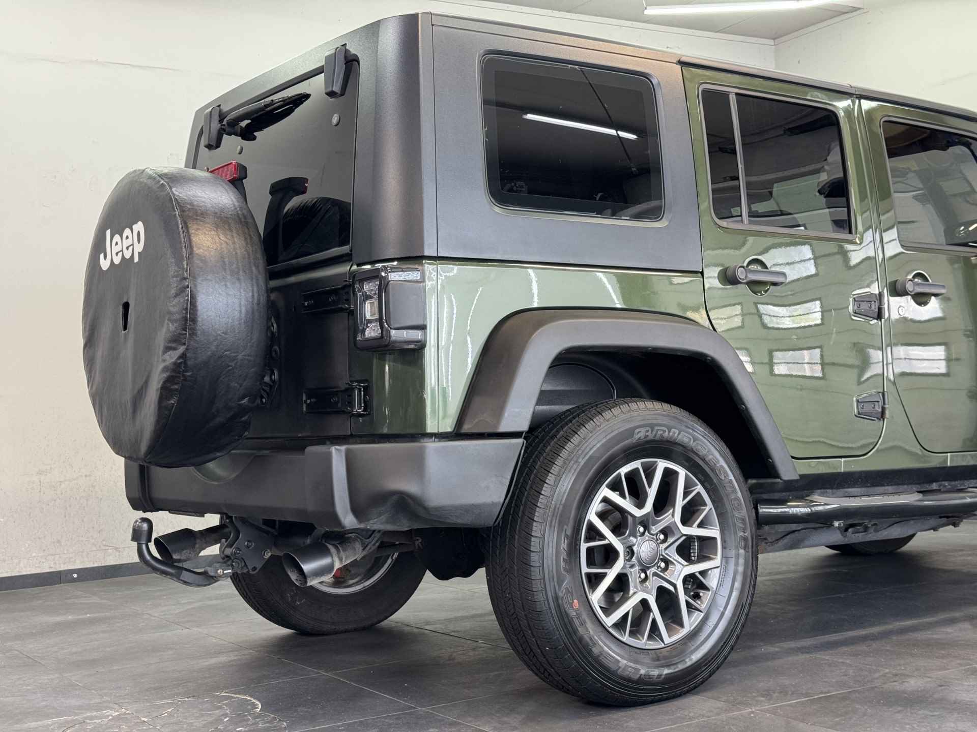 Jeep Wrangler Unlimited 3.8 High Sport✅Airco✅Cruise Control✅Achteruitrijcamera✅Trekhaak✅DAB✅Bluetooth✅ - 34/79