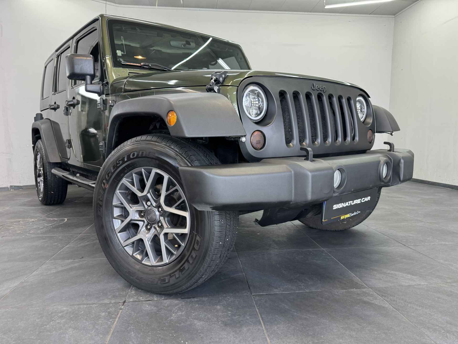 Jeep Wrangler Unlimited 3.8 High Sport✅Airco✅Cruise Control✅Achteruitrijcamera✅Trekhaak✅DAB✅Bluetooth✅ - 39/79