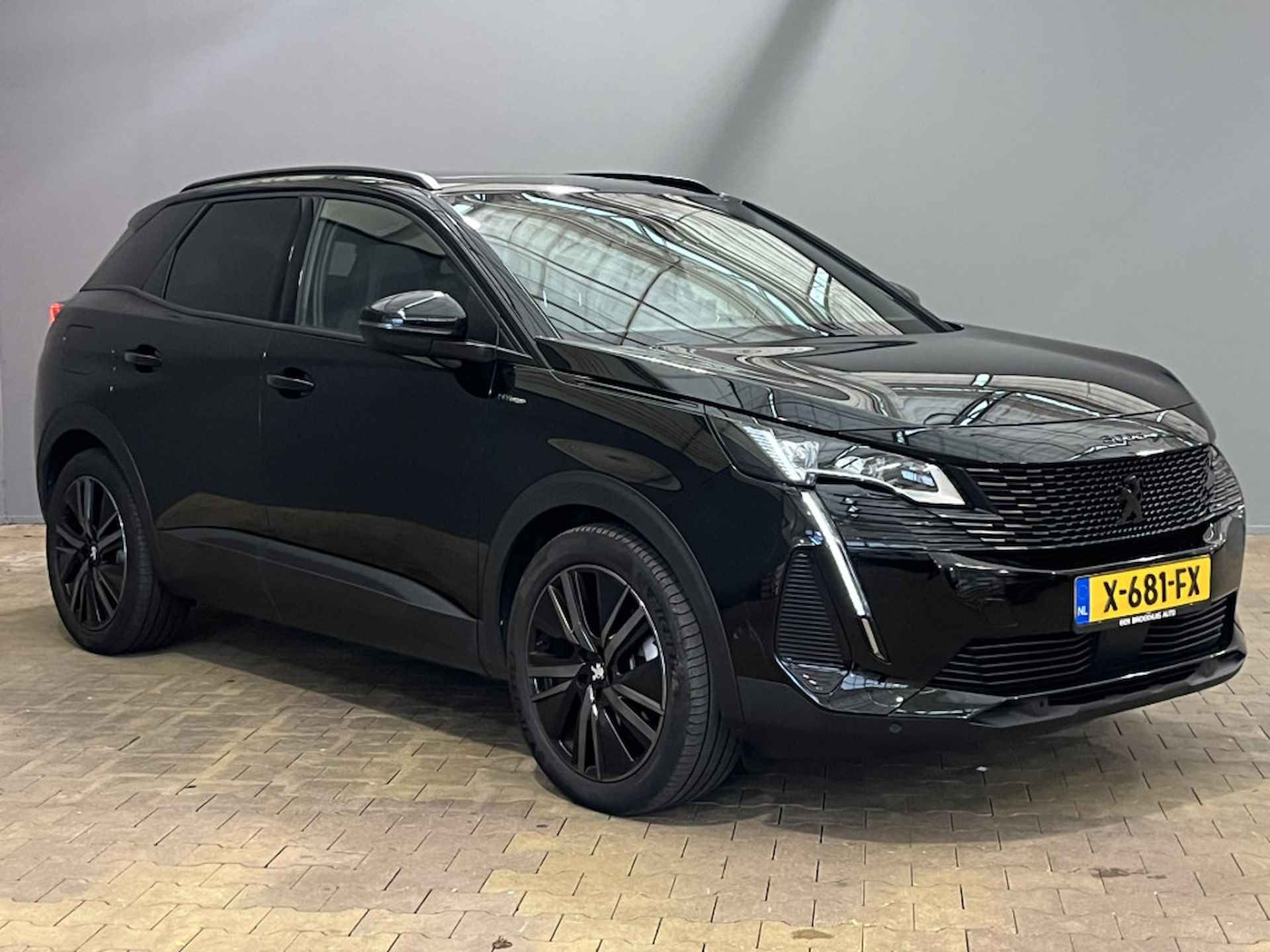 Peugeot 3008 1.6 HYbrid 225 GT - 3/48