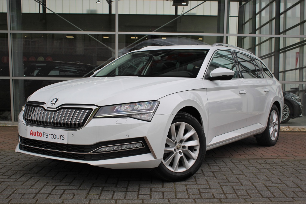 Skoda Superb Combi 1.4 TSI iV BnsEdPlus*Canton Audio*Memory*Hybride