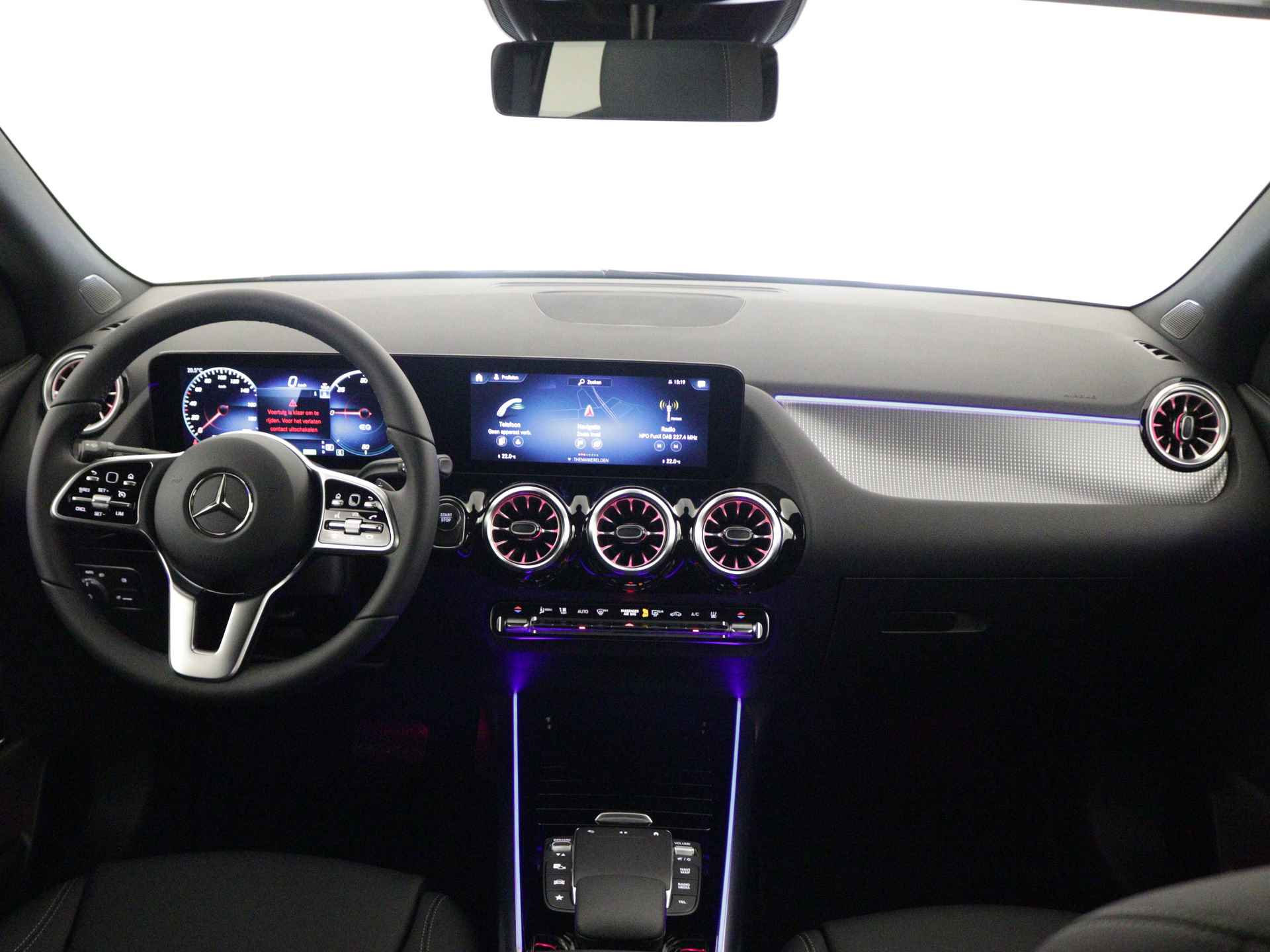 Mercedes-Benz EQA 250+ Business Edition 71 kWh | Trekhaak | Business Plus pakket | Warmtewerend, donkergetint glas achterin | KEYLESS-GO comfort pakket | Parkeerpakket met 360°-camera | Dodehoekassistent | - 5/38