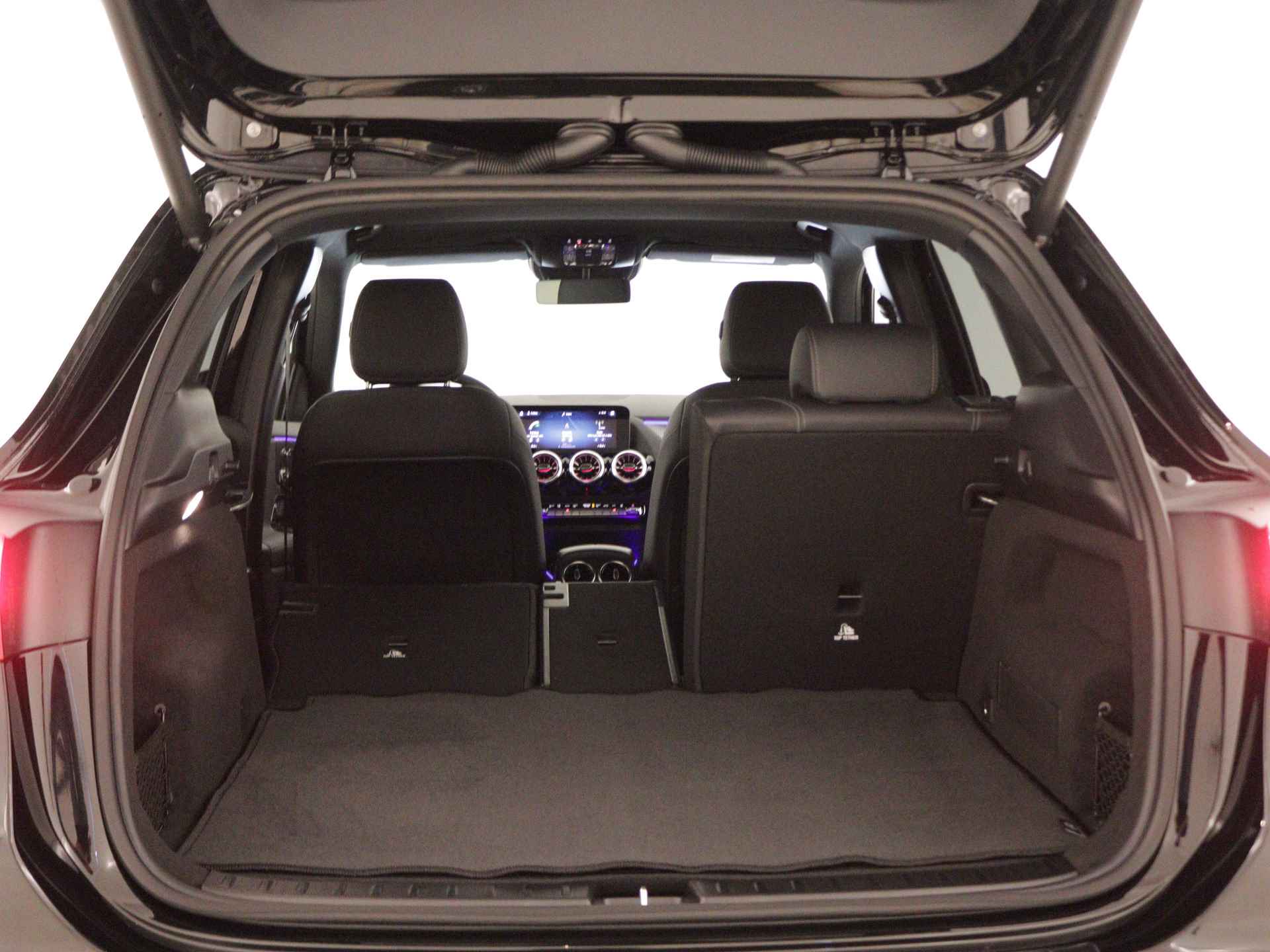Mercedes-Benz EQA 250+ Business Edition 71 kWh | Trekhaak | Business Plus pakket | Warmtewerend, donkergetint glas achterin | KEYLESS-GO comfort pakket | Parkeerpakket met 360°-camera | Dodehoekassistent | - 32/38