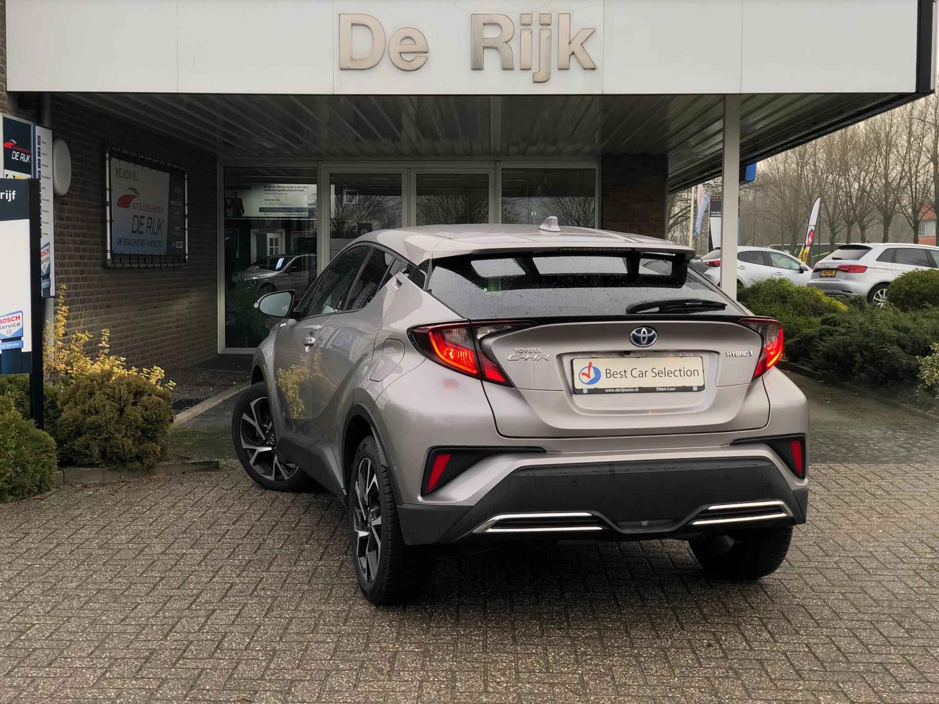 Toyota C-HR 2.0 Hybrid | Carplay, Camera, Stoel+Stuurverw., Park Ass., Climate, Lane Assist, Dodehoek | - 3/38