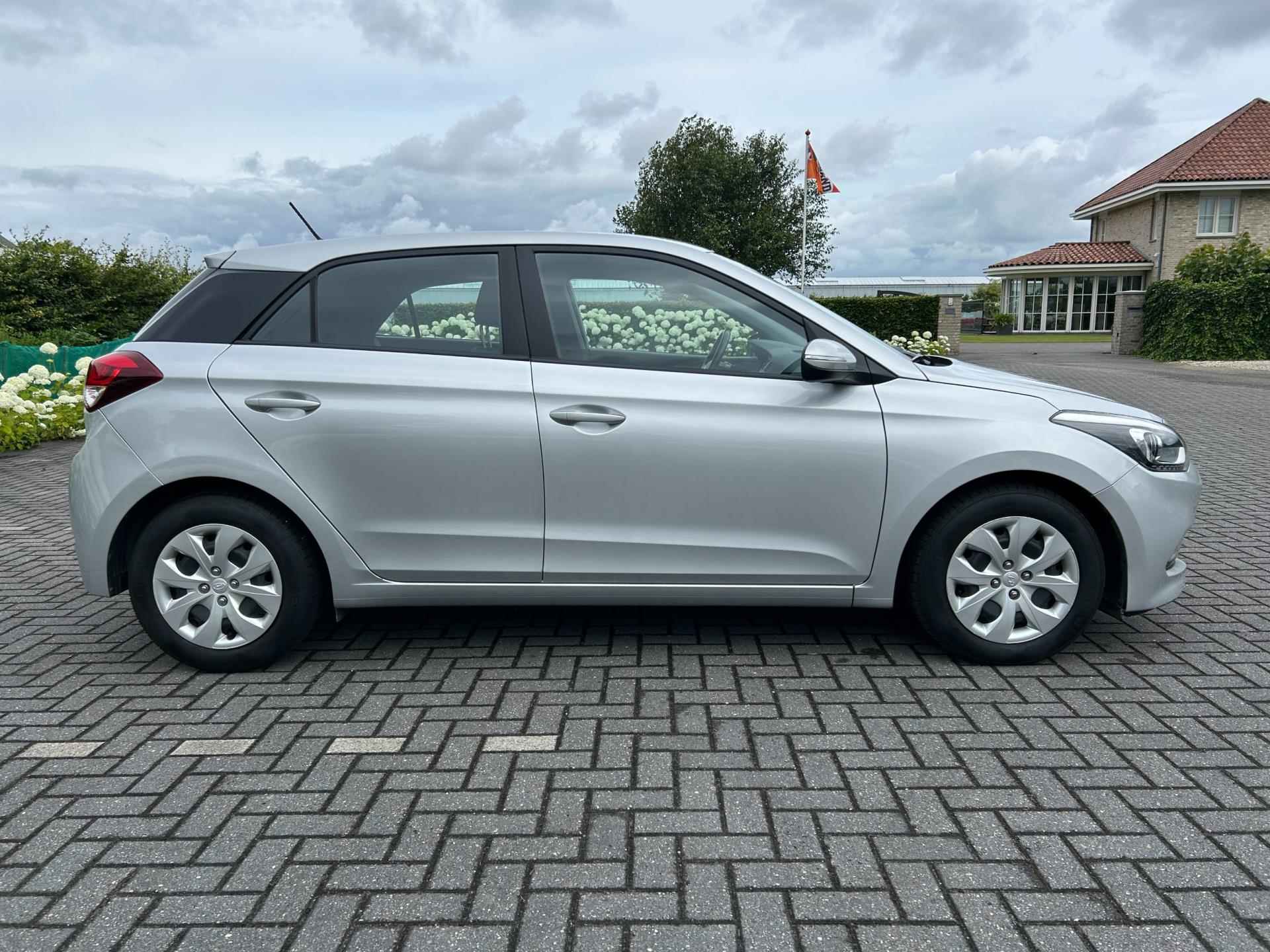 Hyundai I20 1.0 T-GDI i-Motion | Airco | Cruise control | Bluetooth | - 21/23