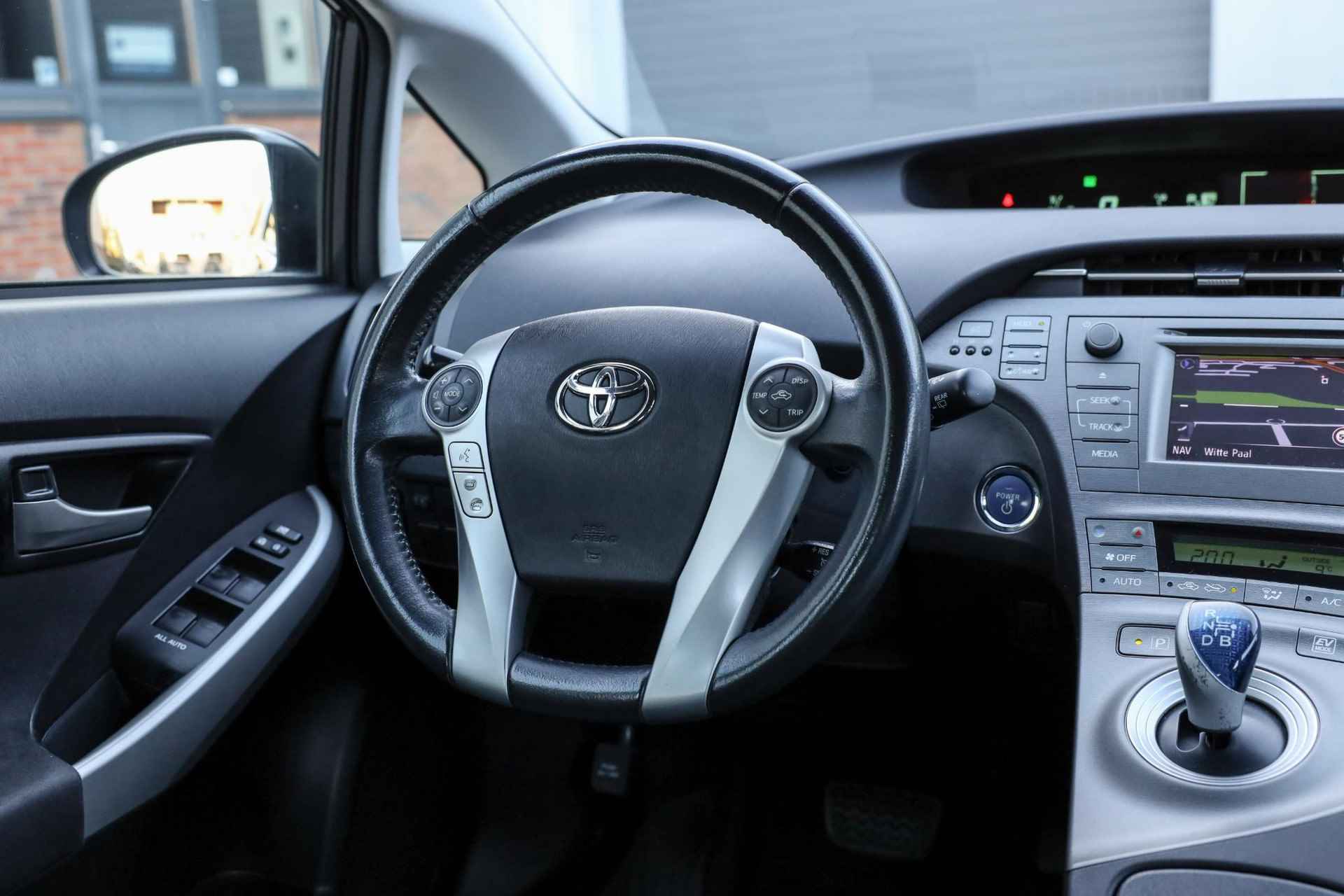 Toyota Prius 1.8 Hybrid ✅ Navi ✅ Camera ✅ Clima - 17/33