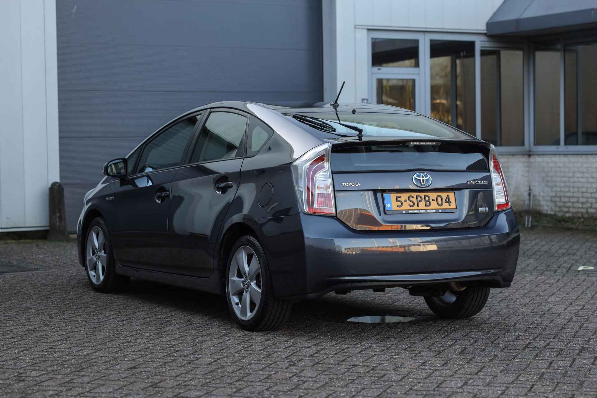 Toyota Prius 1.8 Hybrid ✅ Navi ✅ Camera ✅ Clima - 30/33