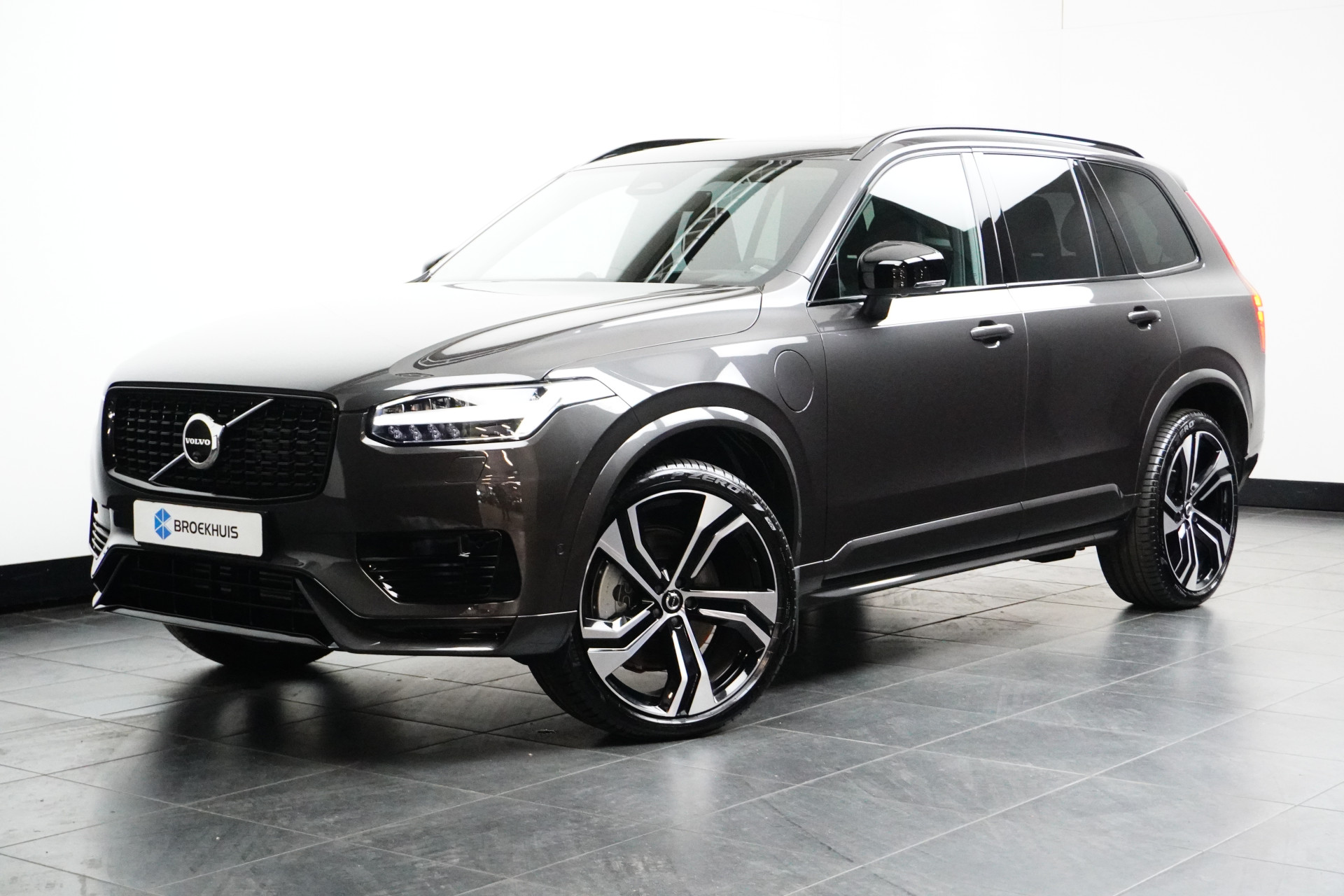 Volvo XC90 T8 Recharge AWD Ultimate Dark | Luchtvering