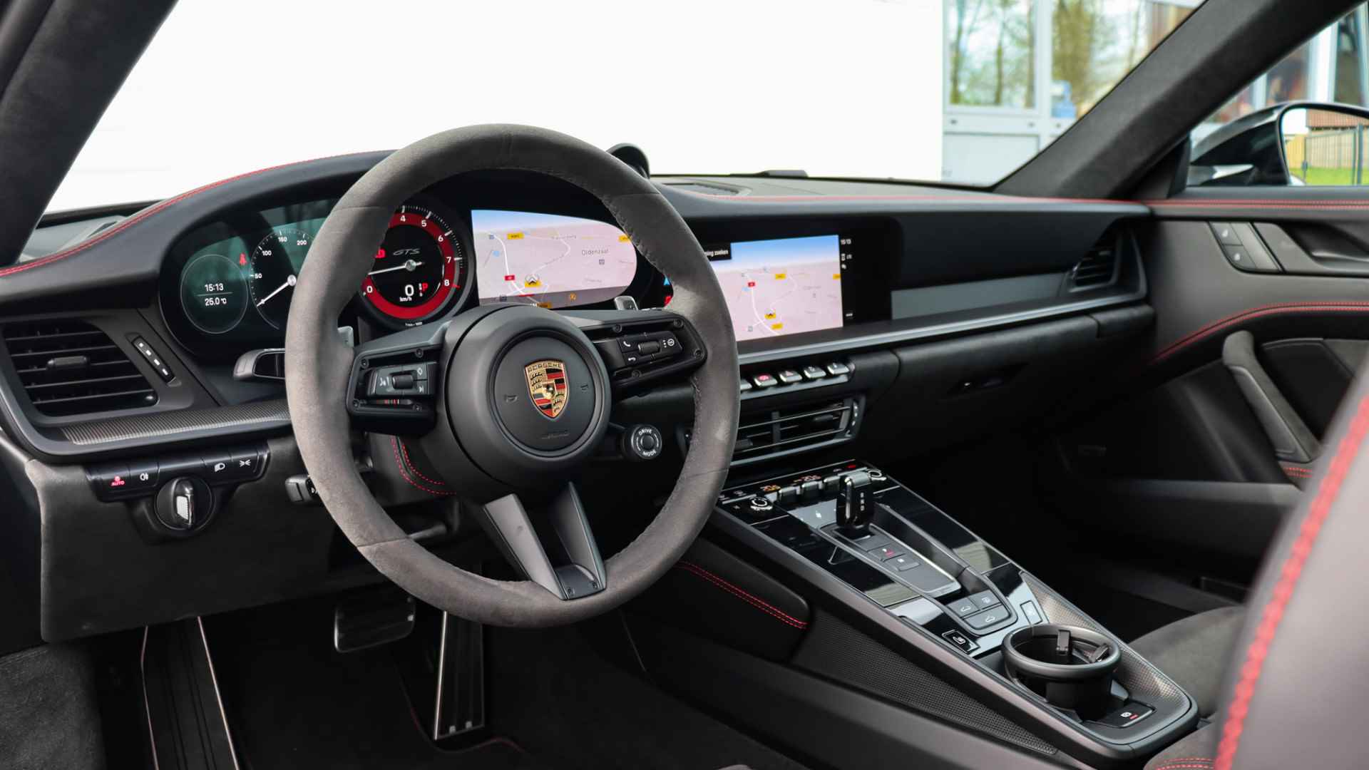 Porsche 911 992 3.0 Carrera 4 GTS SportDesign | Schuifdak | BOSE Sound | Entry & Drive | Stuurwielverwarming - 6/35