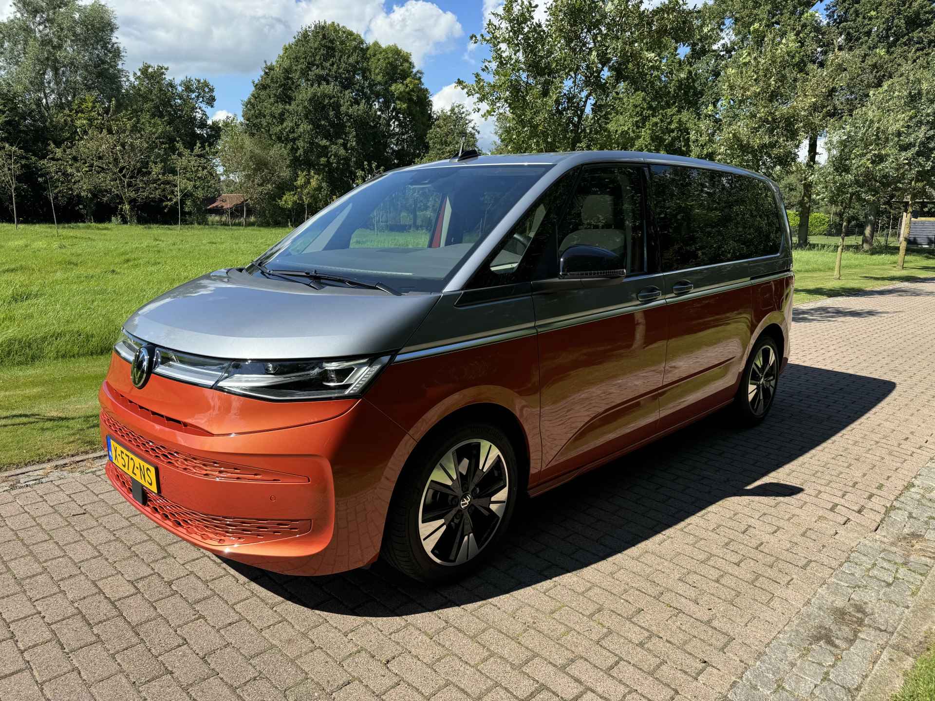 Volkswagen Multivan 1.4 eHybrid L2H1 Style Pano, Trekhaak, Top Pakket, Harmen Kardon, Vol. - 1/31