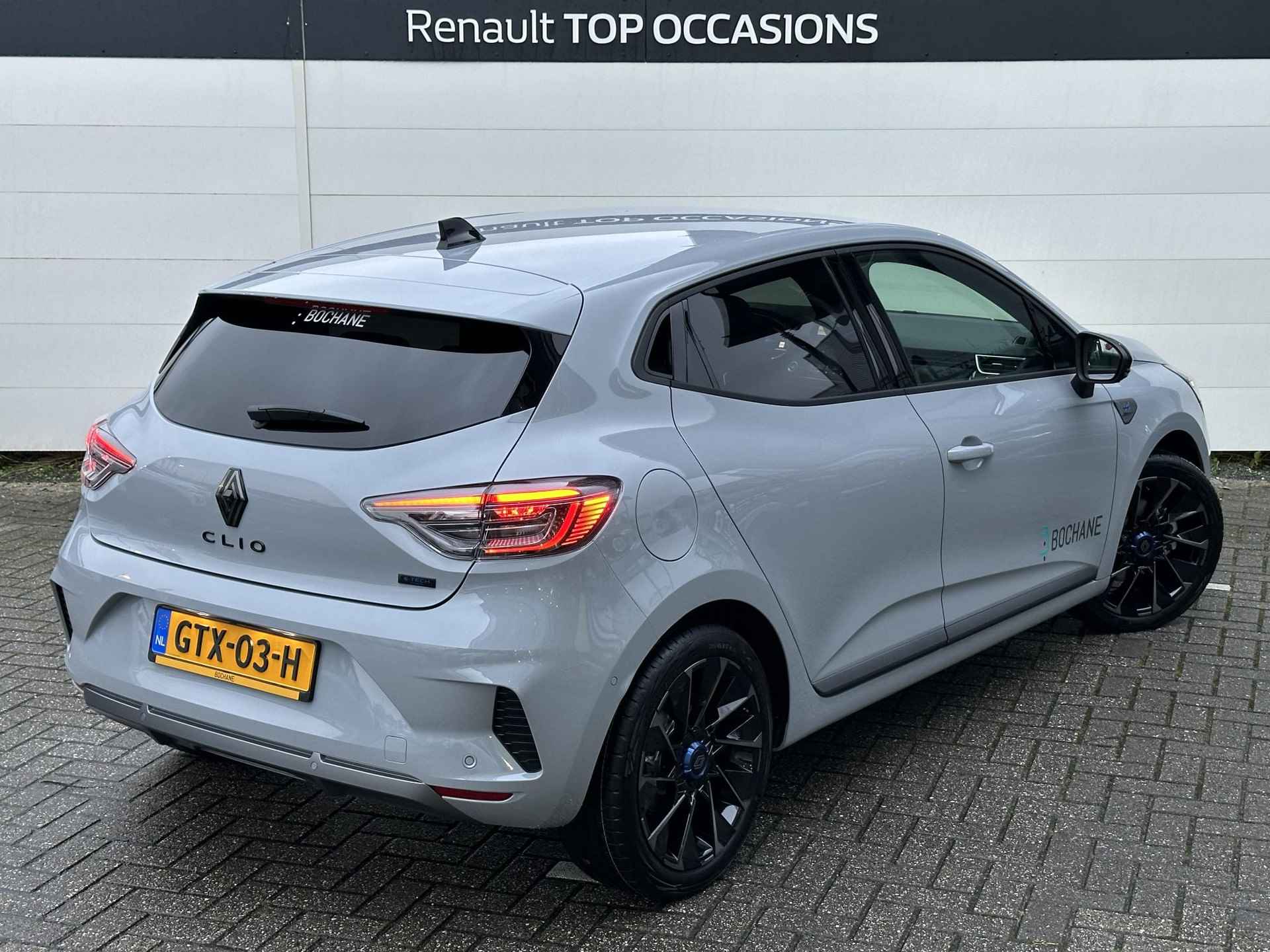 Renault Clio 1.6 E-Tech Full Hybrid 145 Esprit Alpine | 360° Rondomzichtcamera | Stoelverwarming | Bose Audio - 3/36