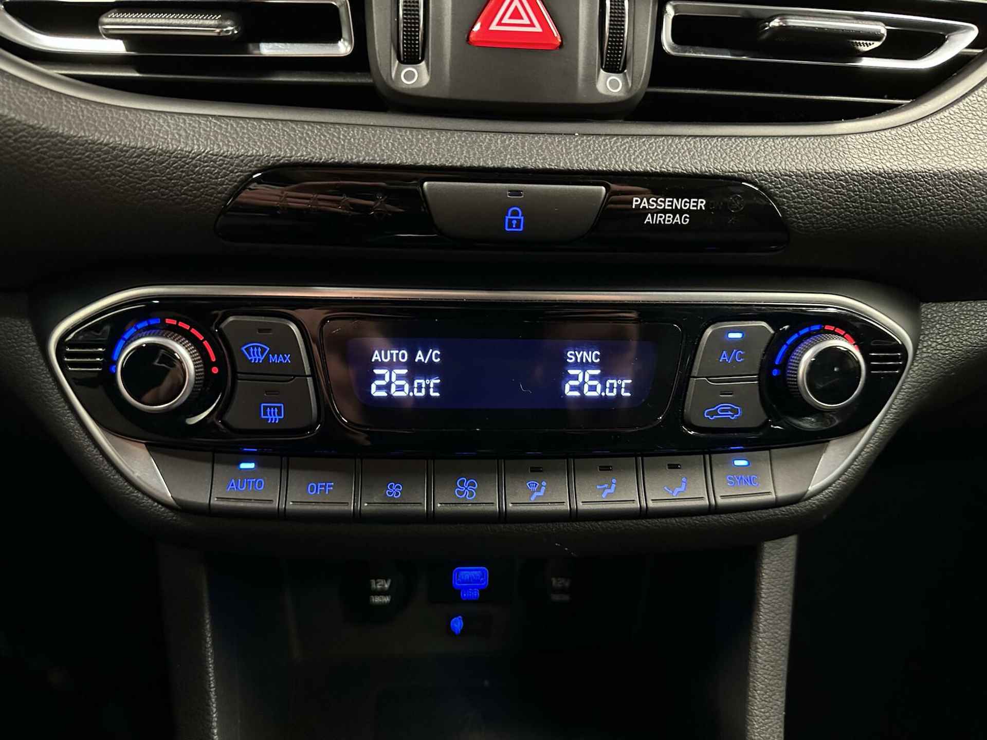 Hyundai i30 Wagon 1.0 T-GDi MHEV Comfort Smart CARPLAY LED - 29/34