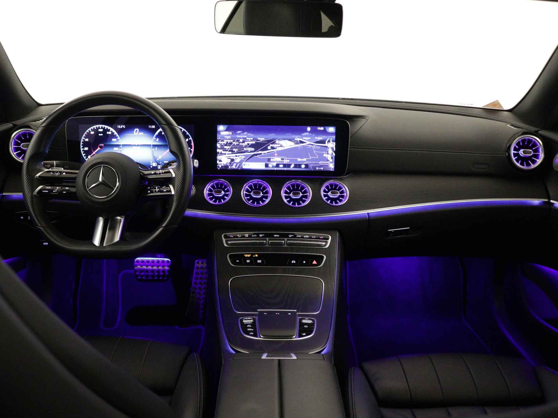 Mercedes-Benz E-Klasse 200 AMG Line | Multi spaaks lichtmetalen velgen | Panoramadak | Burmester | Memory Seats | 360 Camera | Navigatie | wide screen | Inclusief 24 maanden Mercedes-Benz Certified garantie voor Europa. - 6/45